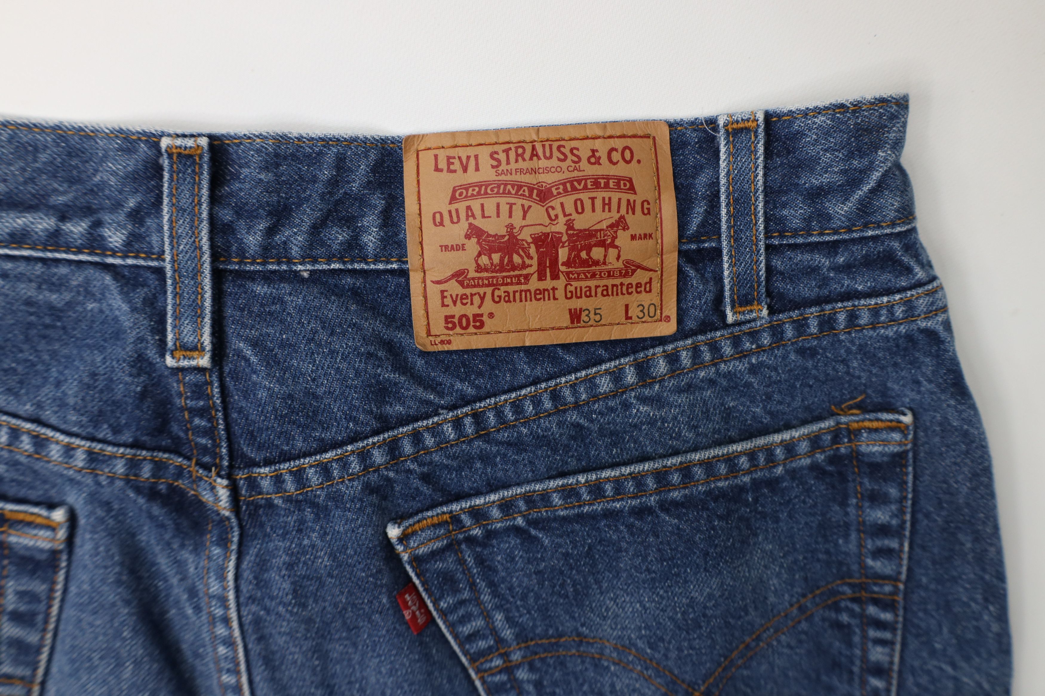 Levi's Vintage 90s Levis 505 Regular Straight Leg Denim Jeans Blue Size US 34 / EU 50 - 13 Thumbnail