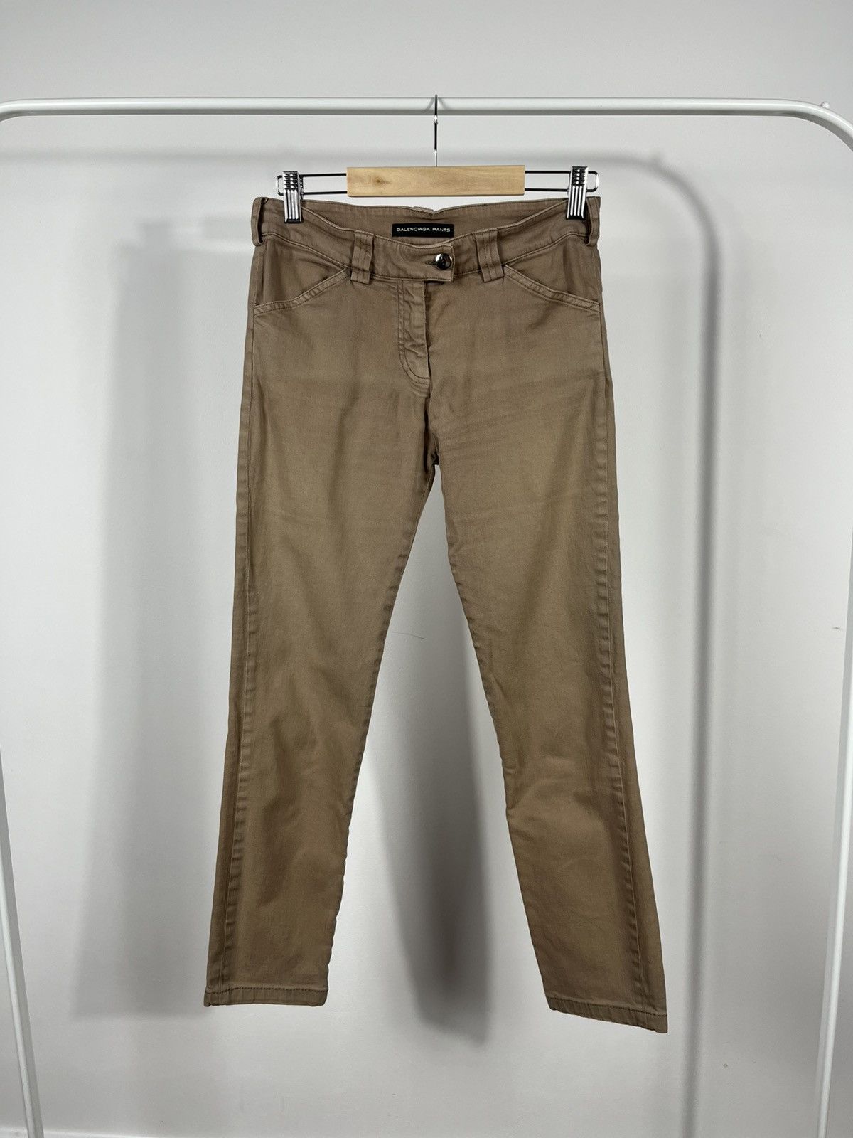 Balenciaga Balenciaga Pants Beige Slim Tapered Cotton Trousers Size 38 Size 26" / US 2 / IT 38 - 1 Thumbnail