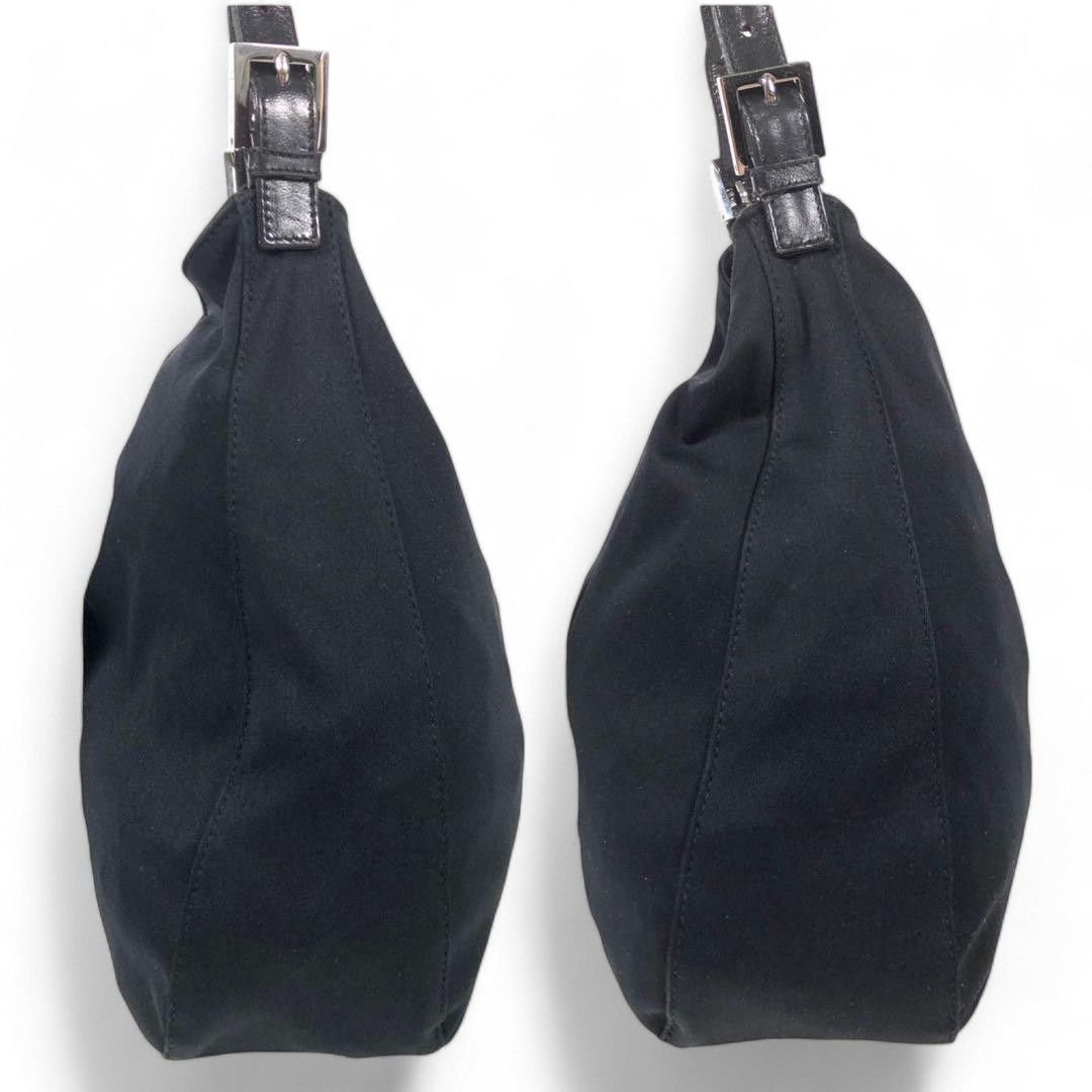 Fendi - Mamma Bucket Shoulder Bag Mini Pouch Black