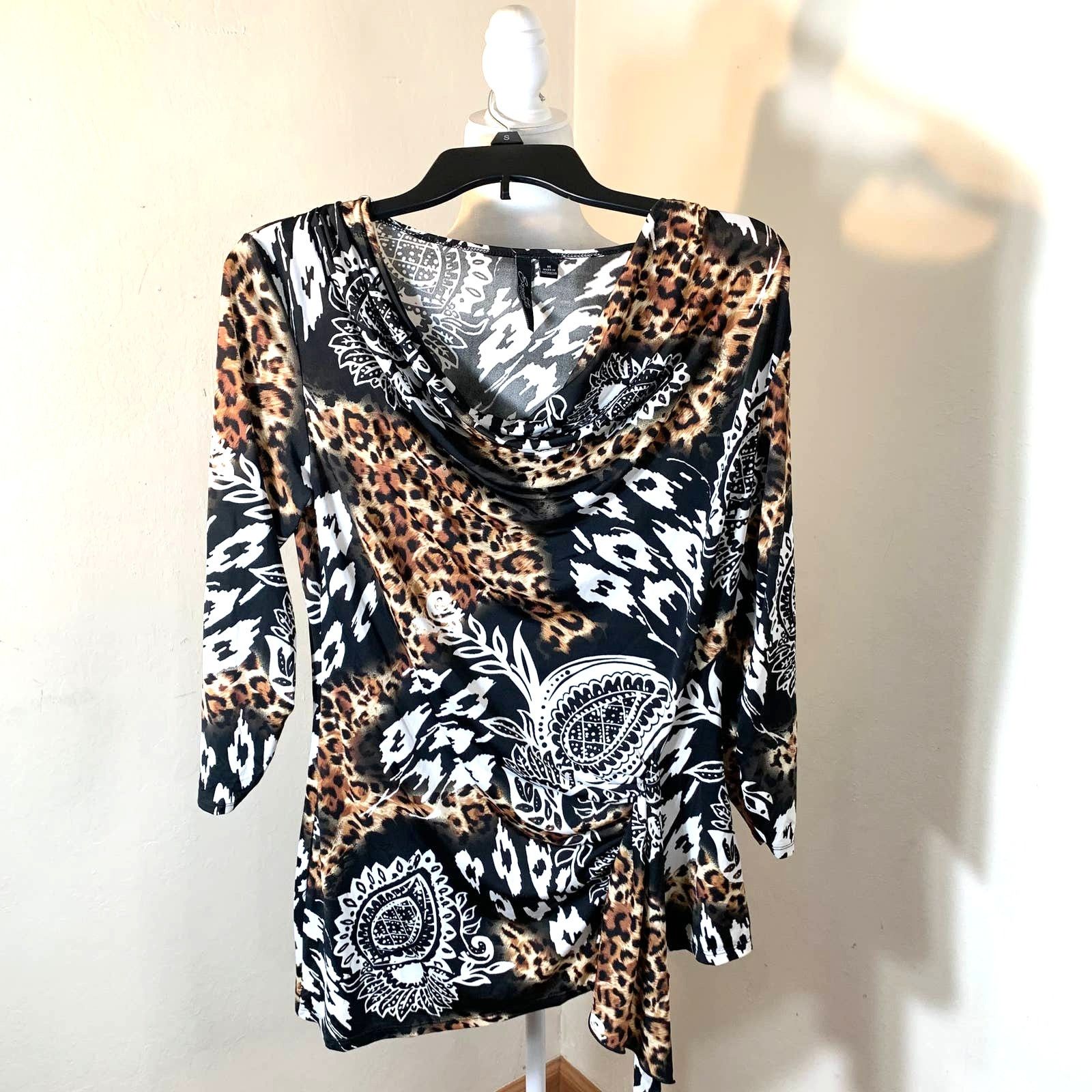 Other Milanno Blouses Womens Medium Beautiful Top Size M / US 6-8 / IT 42-44 - 1 Thumbnail