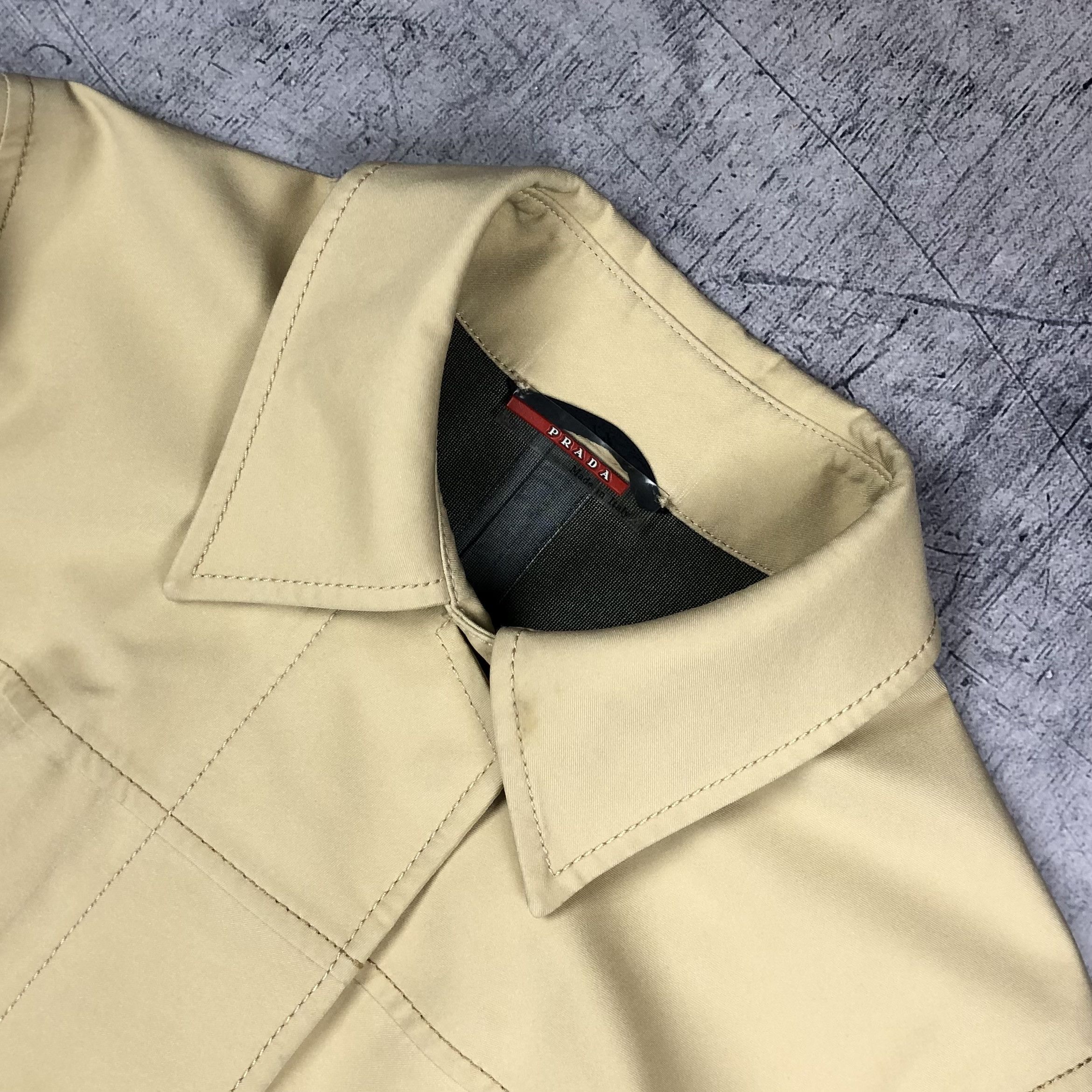 Prada Vintage Prada Gore-Tex Coat Jacket Nylon Red Tab Size S / US 4 / IT 40 - 4 Thumbnail