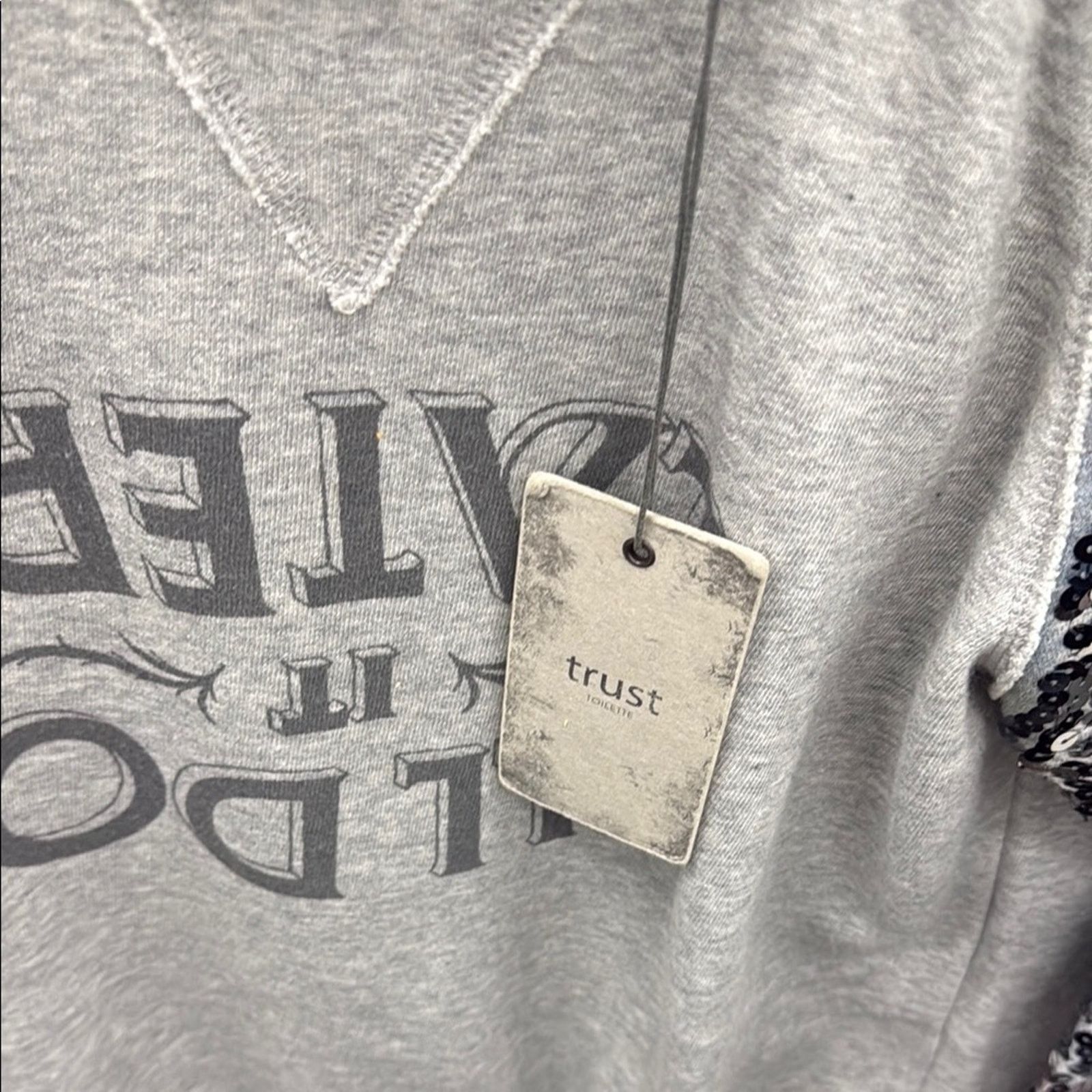 Other NWT Trust Gray Sequin Sleeve Women's Sweatshirt Size S Size S / US 4 / IT 40 - 9 Thumbnail