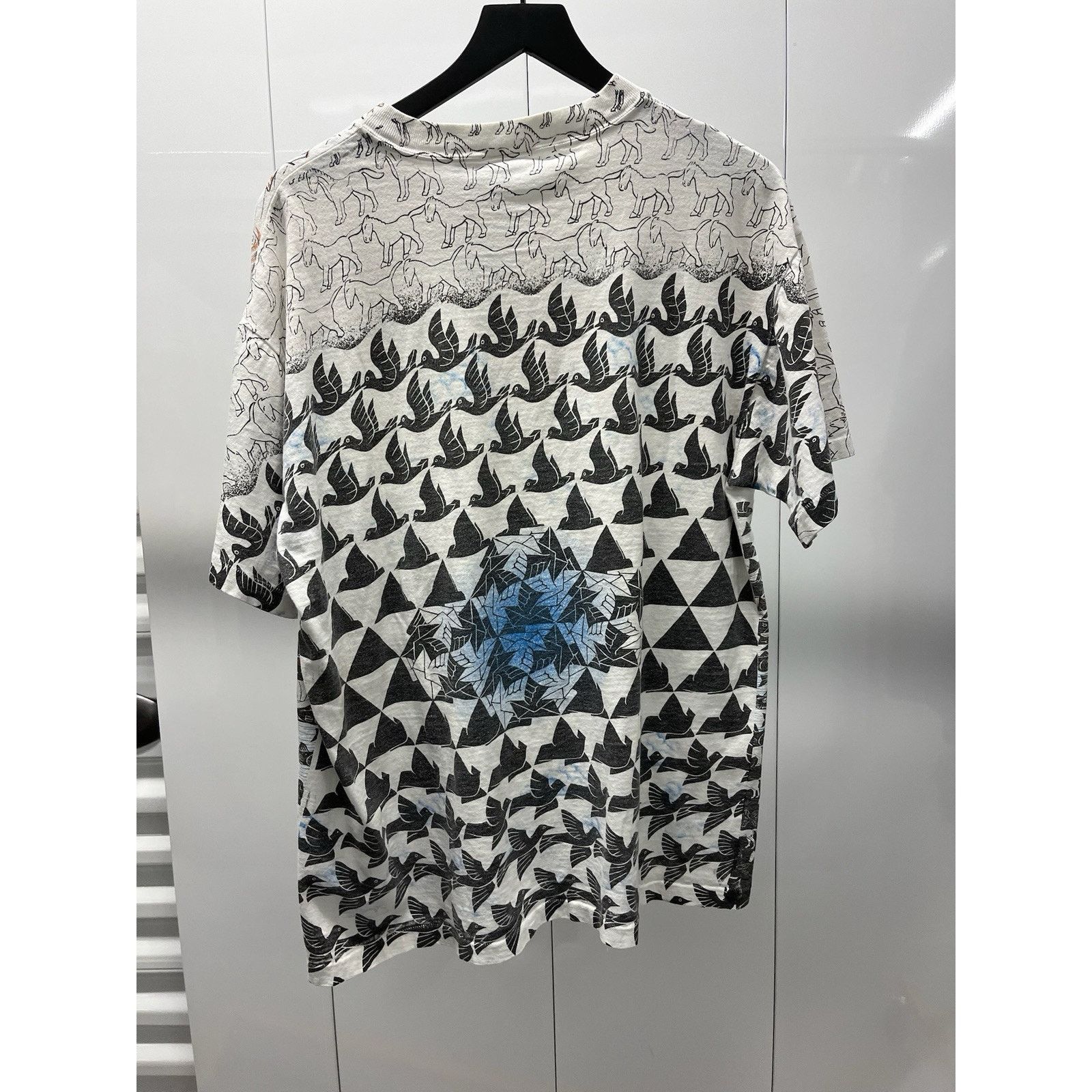 Vintage Vintage andazia mc escher aop shirt Size US XL / EU 56 / 4 - 2 Thumbnail