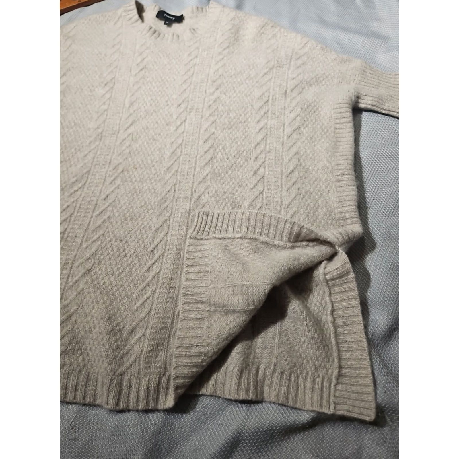 Theory Theory Sweater Womens Medium Beige Luxury Soft Cashmere Fisherman Knit Slit Hem Doube? (slight clarity) Size M / US 6-8 / IT 42-44 - 5 Thumbnail