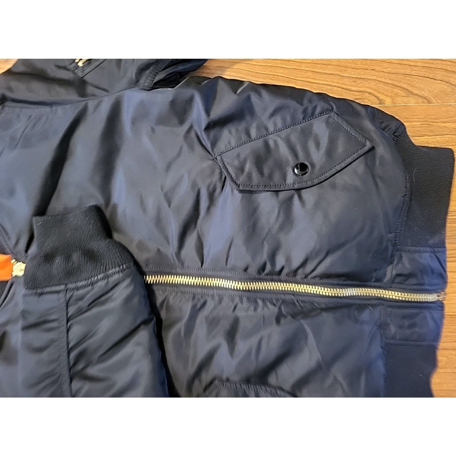 Vintage VINTAGE Alpha MA-1 Bomber Jacket Mens Small Black Nylon Zip Up Reversible 90s Army USA Style United States 40 in Chest Size US S / EU 44-46 / 1 - 6 Thumbnail