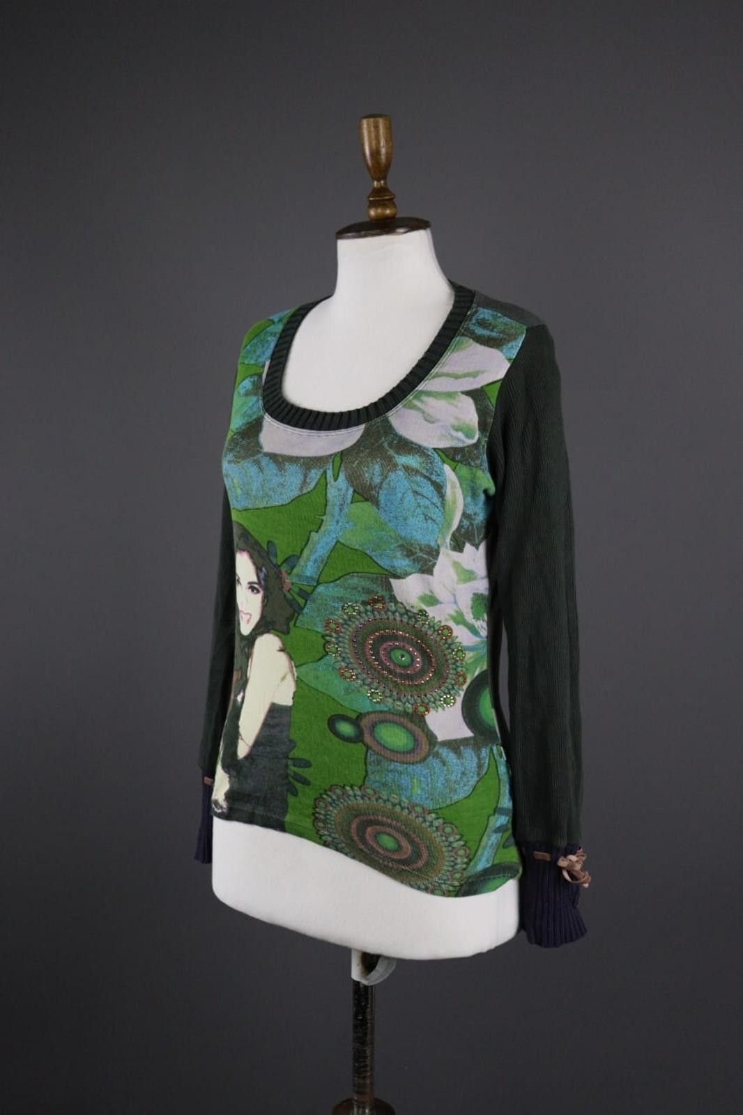 Desigual Desigual Multi Graphic Print Scoop Beaded Pullover Shirt Top Size M / US 6-8 / IT 42-44 - 1 Thumbnail