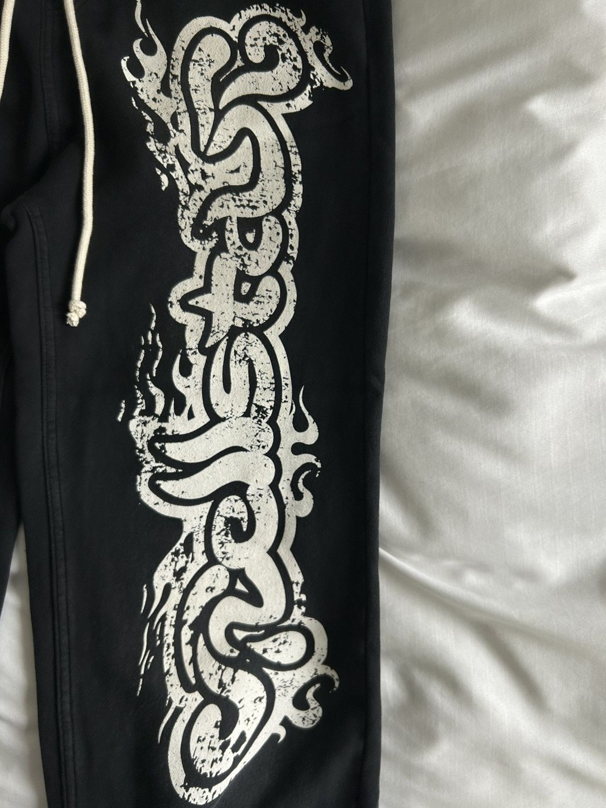HELLSTAR Hellstar Yoga Remix Sweatpants Black Greatest Hits Medium Size US 31 - 4 Thumbnail