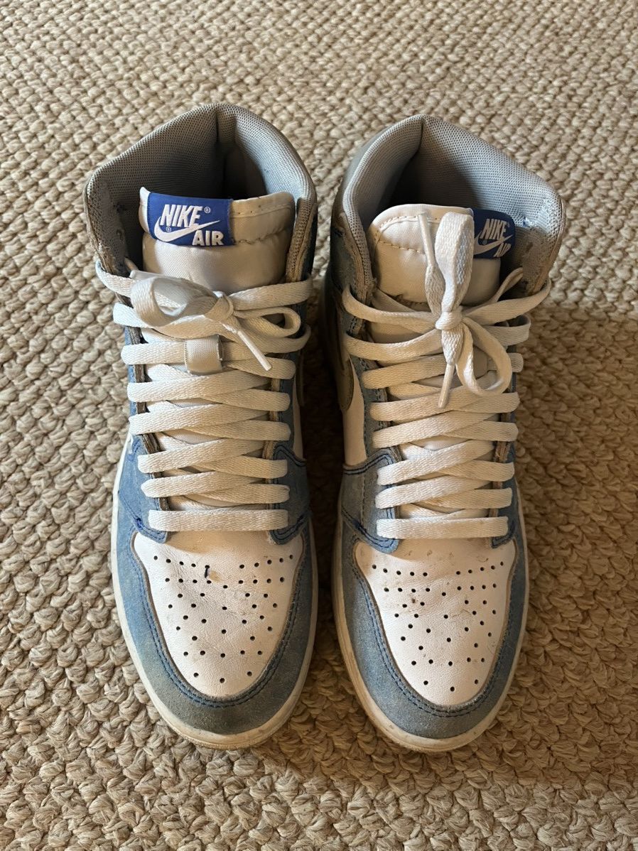 Jordan Brand × Nike Jordan 1 ‘Hyper Royal’ Size US 8.5 / EU 41-42 - 3 Thumbnail