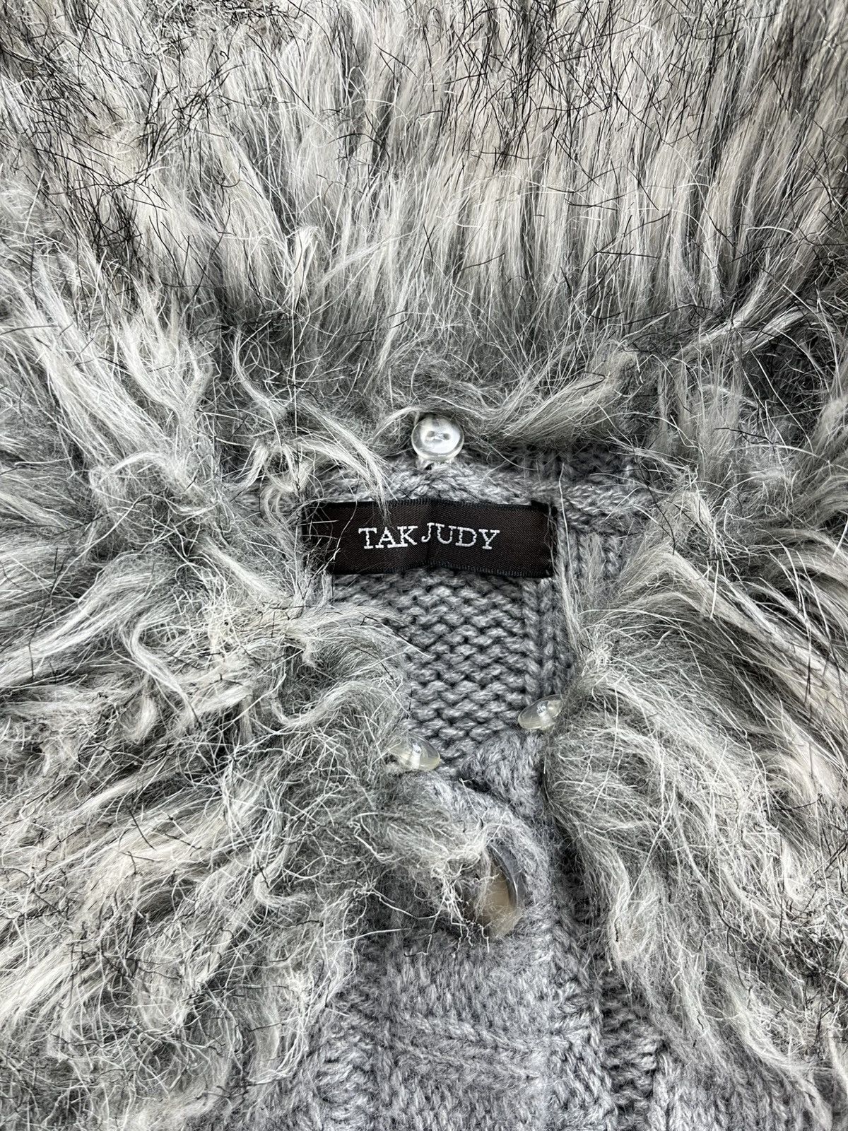 20471120 Vintage Takjudy Faux Fur Lgb Style Knitwear Cardigans Winter Size US M / EU 48-50 / 2 - 5 Thumbnail