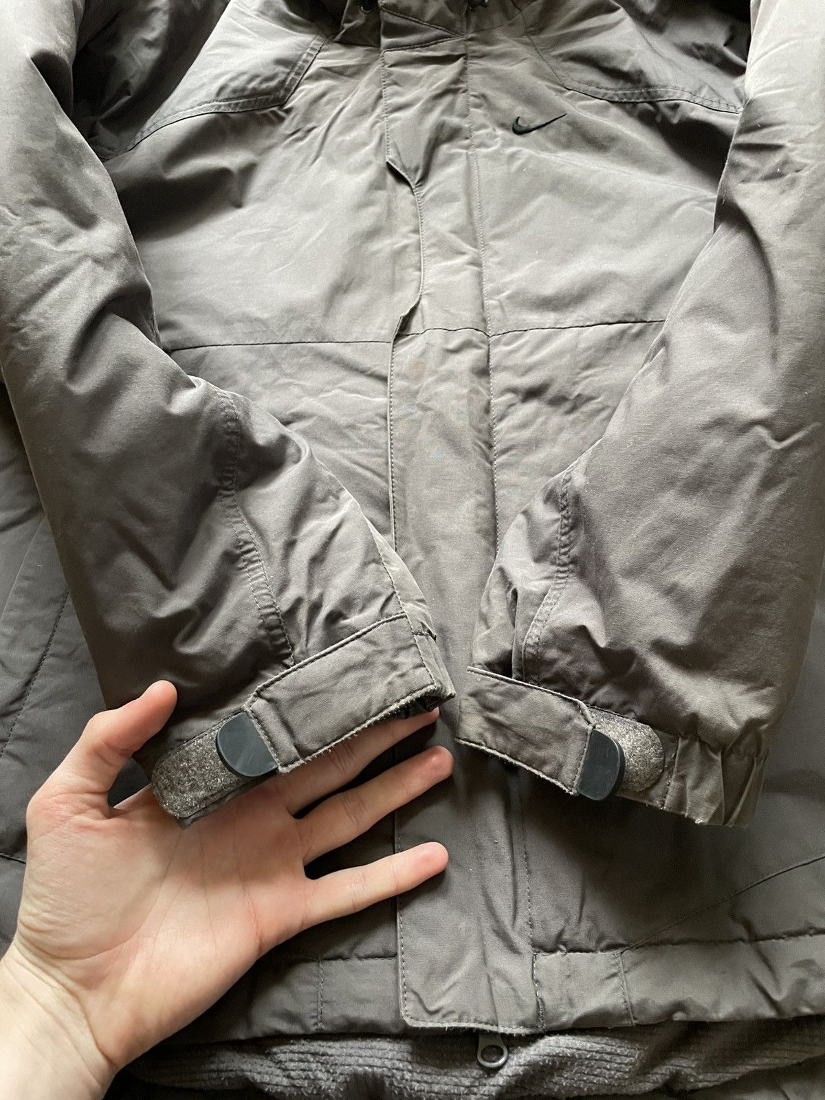 Nike Vintage Nike Swoosh Logo Hooded Puffer Jacket 00s Y2K Size US S / EU 44-46 / 1 - 8 Thumbnail