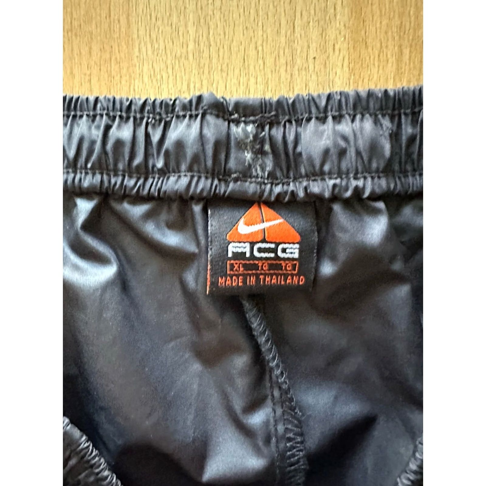 Nike ACG VINTAGE Nike ACG Black Windbreaker STORM-FIT RAIN PANTS Golf Hike Gym Track Men's XL Black Sweatpants Mens XL Size US 36 / EU 52 - 5 Thumbnail