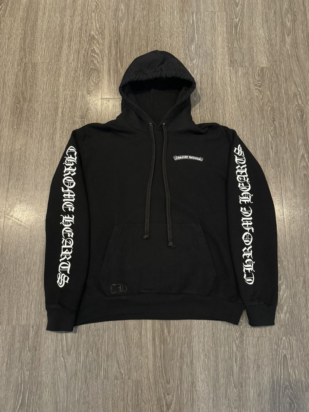 image of Chrome Hearts Scroll Logo Pullover Hoodie Large in Black, Men's