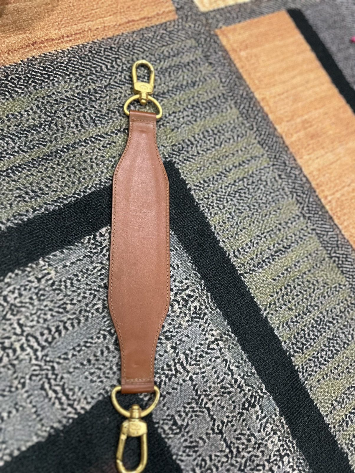 MCM Vintage Short Shoulder MCM (handle Only) Size ONE SIZE - 3 Thumbnail