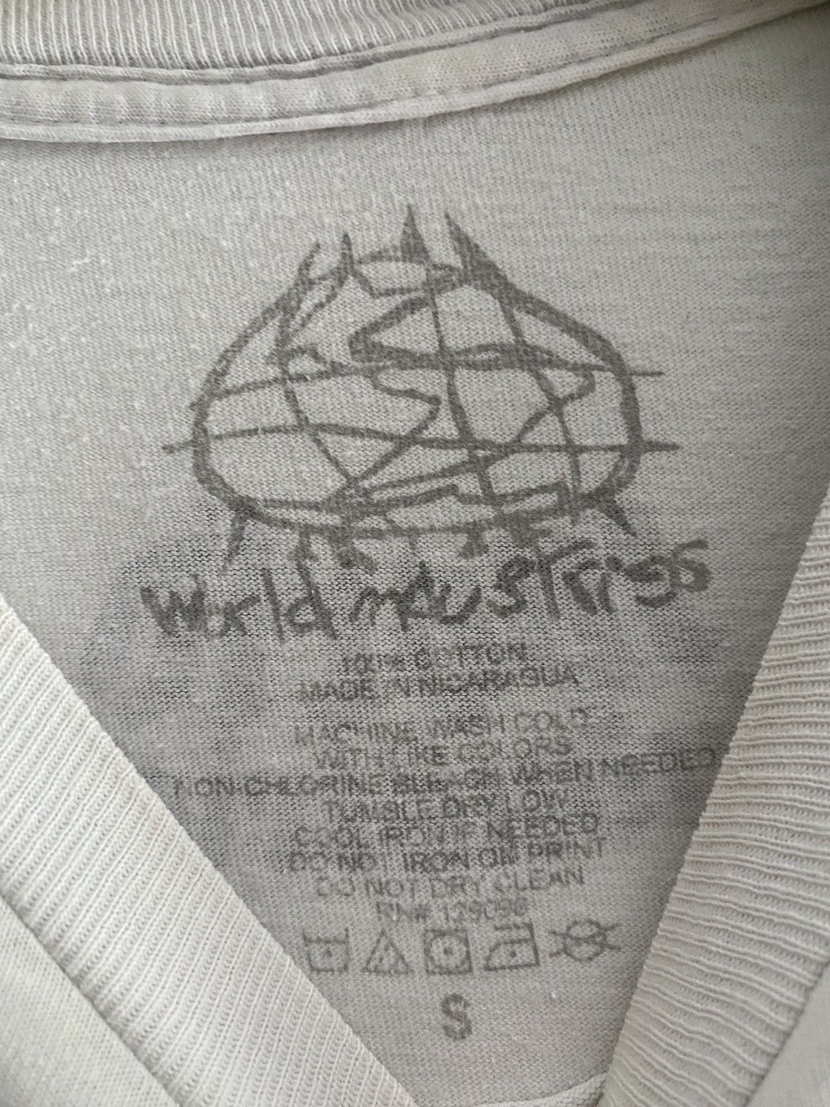 Vintage × World Industries 2000s world industries flame head tee Size US S / EU 44-46 / 1 - 4 Thumbnail