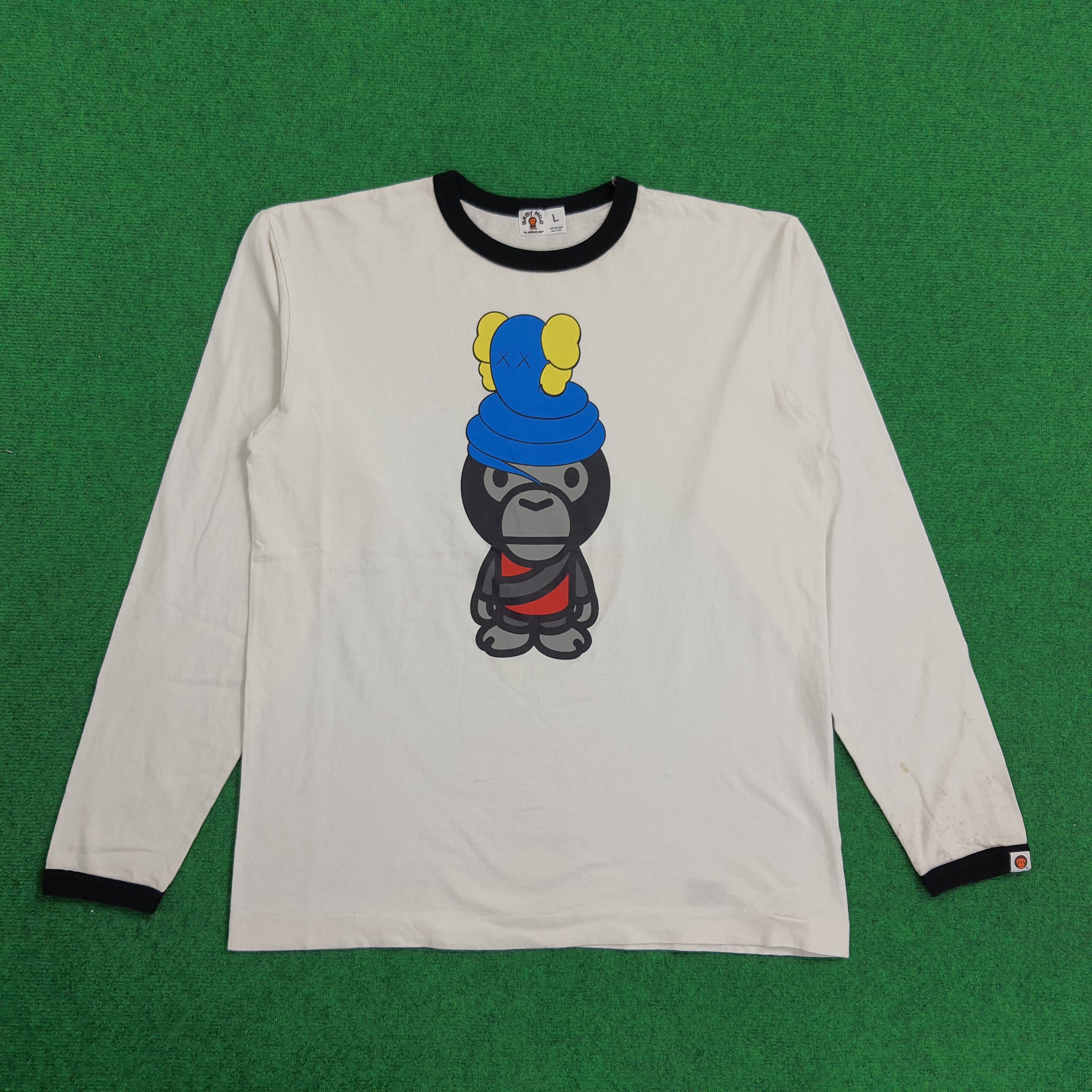 APE BAPE KAWS リンガー　tシャツ ロンt BABY MILO M Bape x Kaws Baby Milo Longsleeve Tee Rare Foot | Depop