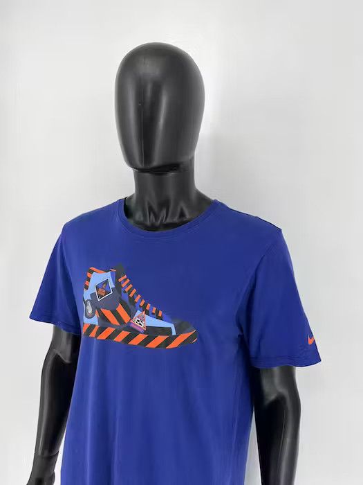 Nike Vintage Y2K Nike Blazerbasketball Big Logo T-Shirt Size US M / EU 48-50 / 2 - 6 Thumbnail