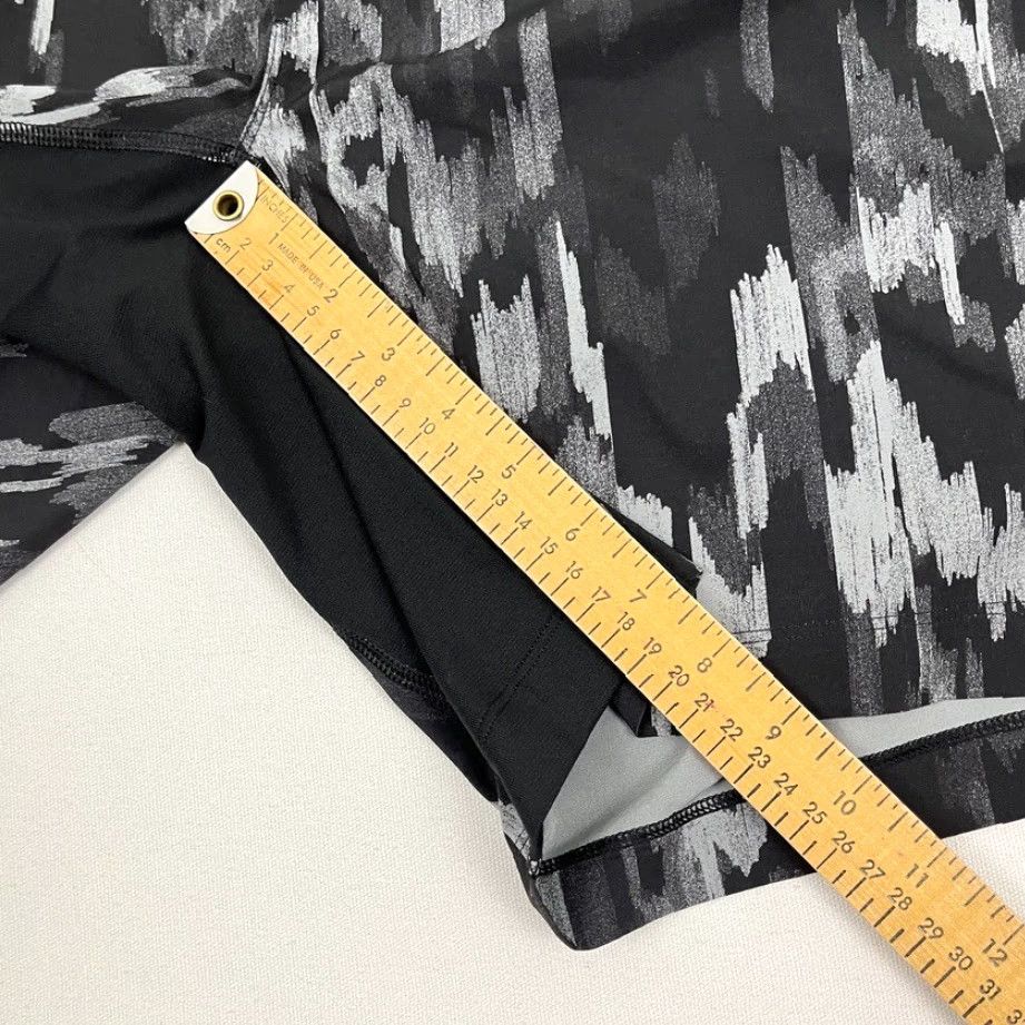 Lululemon Lululemon T.H.E Shorts Mens XL 7.5" Black Face Mercury Active Running Workout Athletic Elastic Waist Pockets Geometric 7.5 Inseam Mens XL Black Size US 36 / EU 52 - 7 Thumbnail