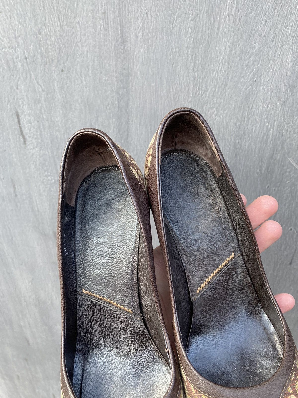 Dior × Vintage Christian Dior Monogram Leather Heels size 38 Size US 9 / IT 39 - 8 Thumbnail