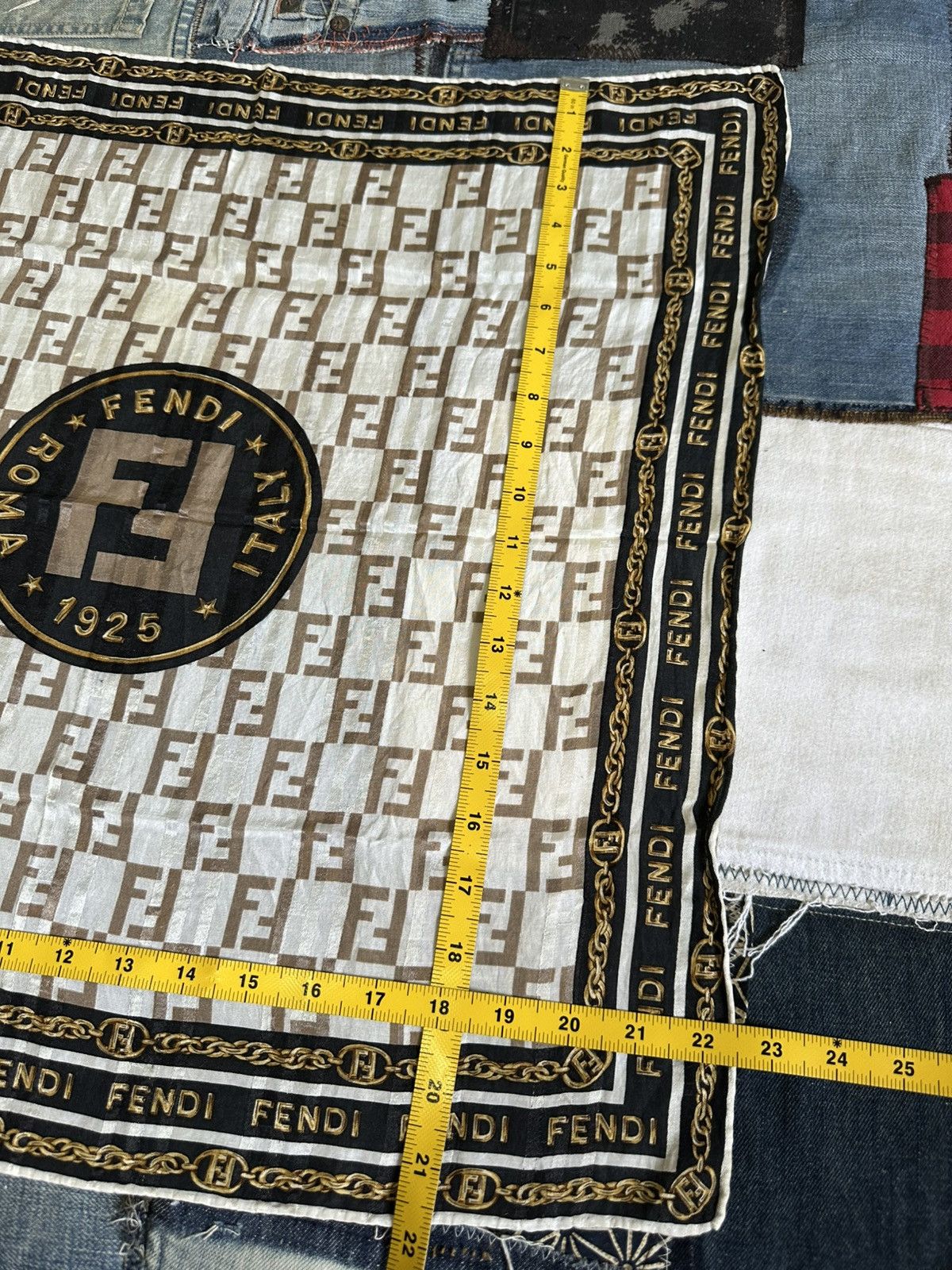 Vintage Vintage Fendi Handkerchief/ Neckerchief/ Bandana Size ONE SIZE - 19 Thumbnail