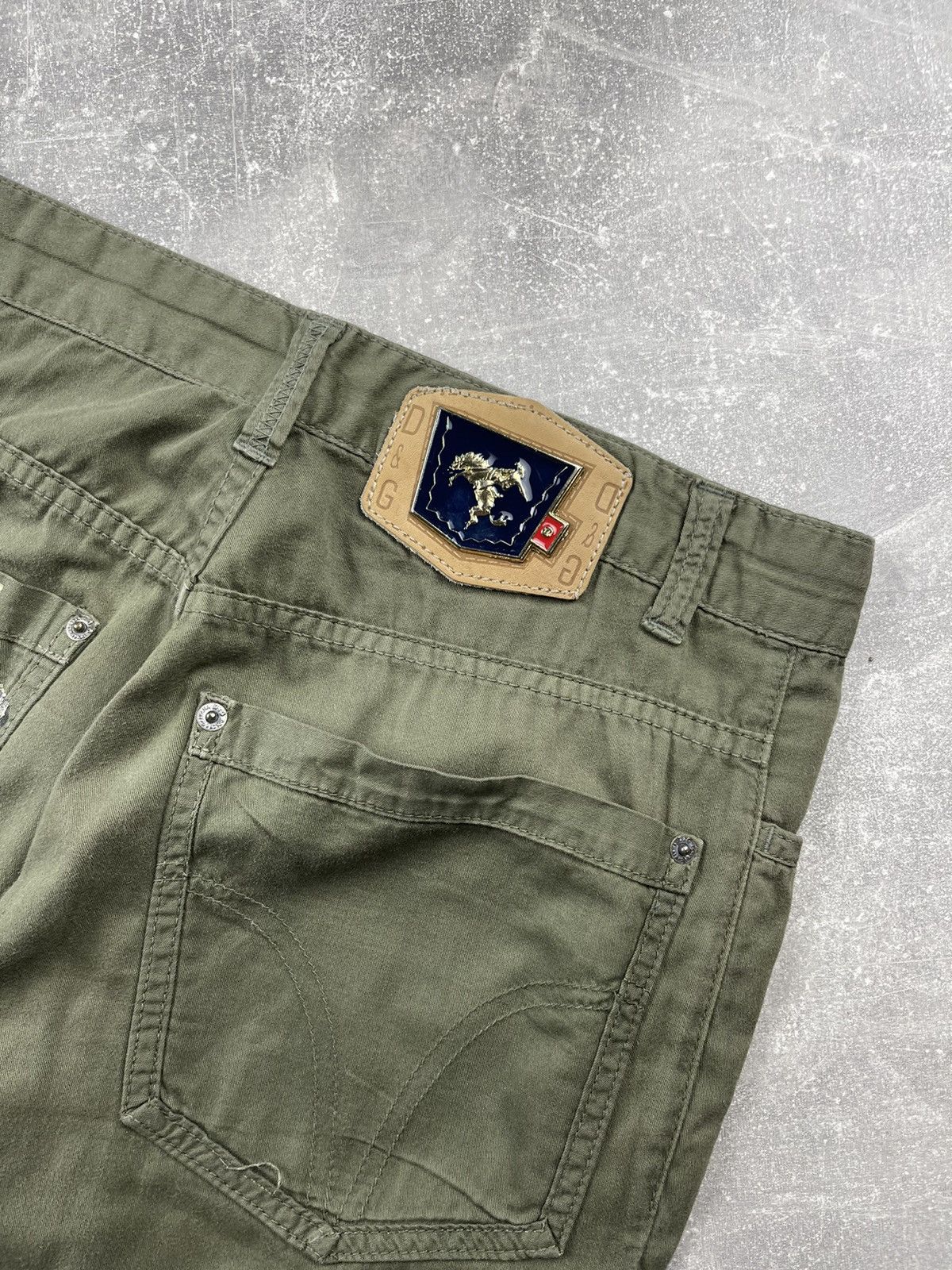Dolce & Gabbana Dolce & Gabbana Vintage Green Distressed Logo Patch Pants Size US 32 / EU 48 - 5 Thumbnail