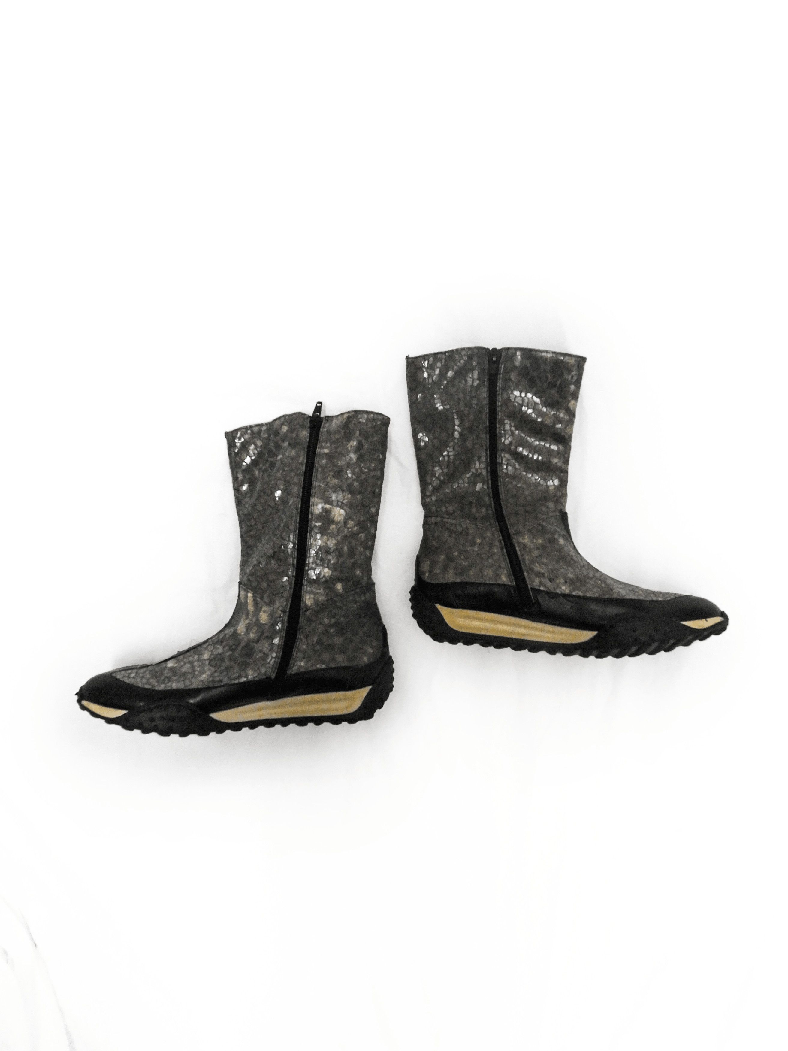 Roberto Cavalli Roberto Cavalli Grey Faux Snakeskin Print Boxer Boots Size US 8.5 / IT 38.5 - 2 Thumbnail