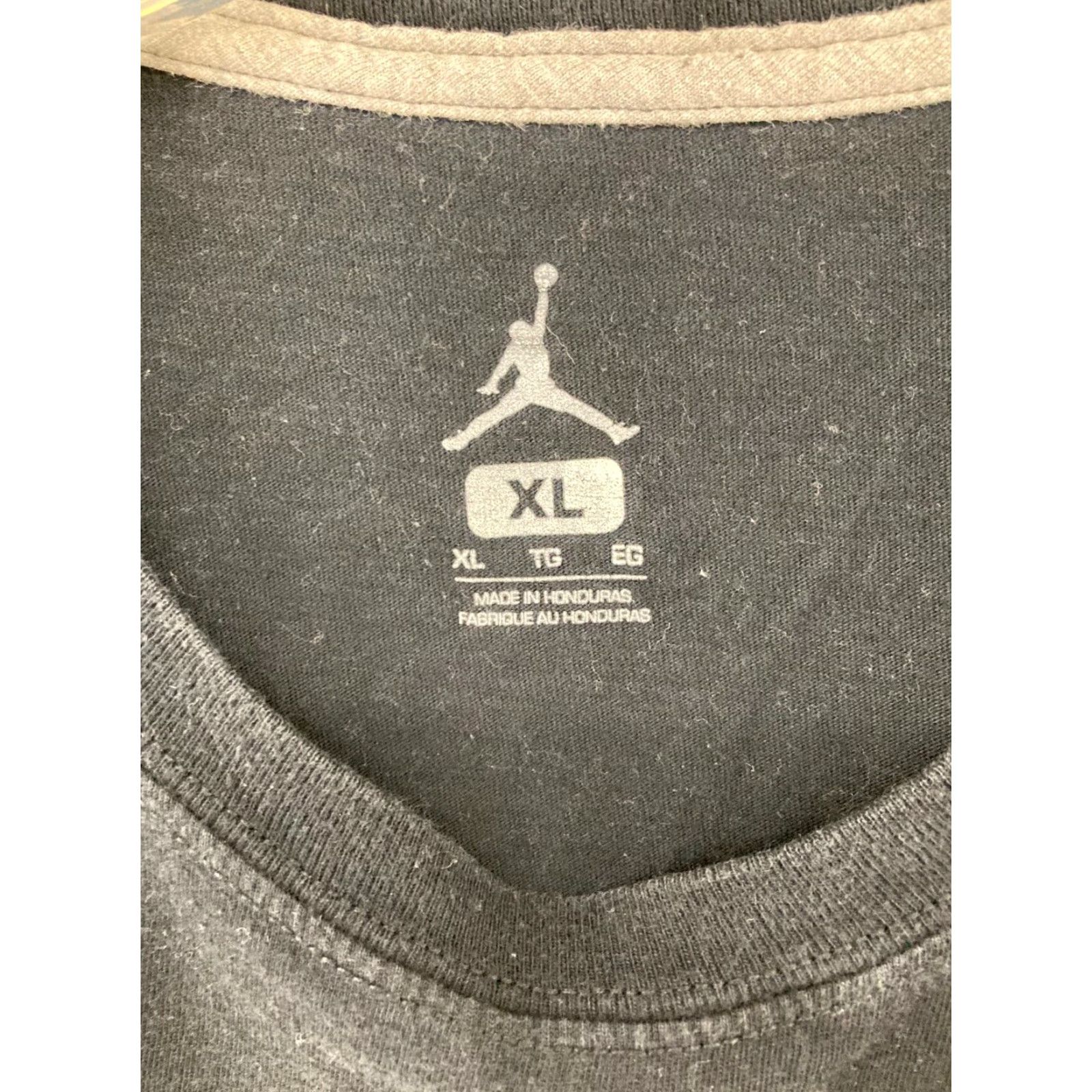 Jordan Brand Air Jordan Mens TShirt XL Black Flight Club Logo Spellout Shirt Adults XL Black Retro Sports Logo Jordan TShirt Mens Size US XL / EU 56 / 4 - 7 Thumbnail