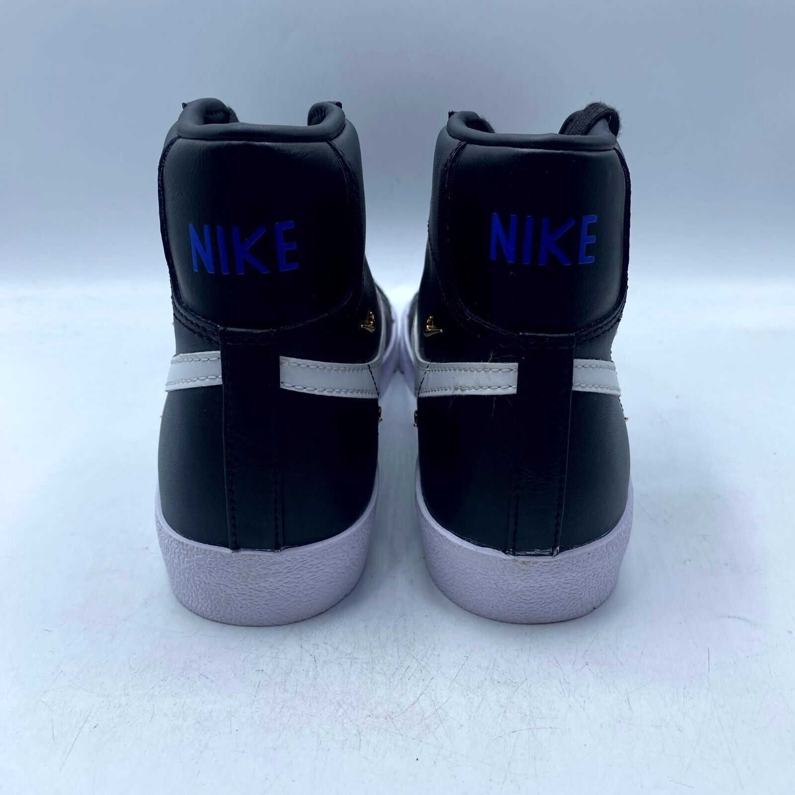 Nike NEW Nike Blazer Mid '77 SE Women's Black White CZ4627-001 Size US 10 / IT 40 - 5 Thumbnail