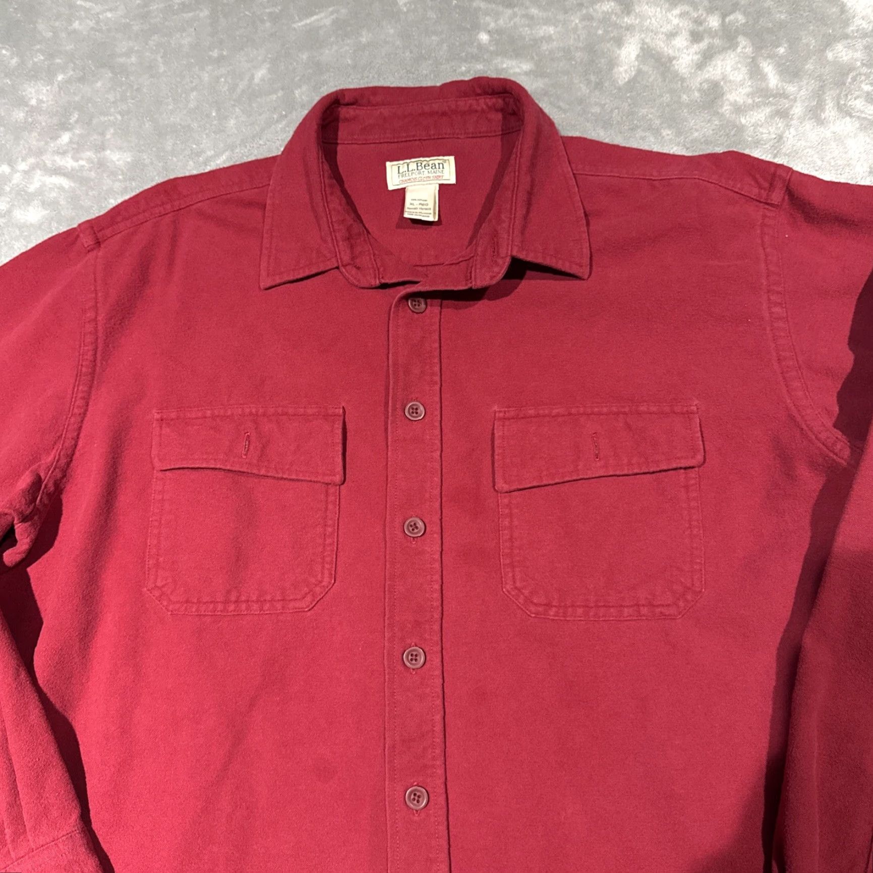 Vintage VINTAGE LL Bean Shirt Mens XL Burgundy Chamois Long Sleeve Button-Up Flannel Heavyweight Size US XL / EU 56 / 4 - 2 Thumbnail