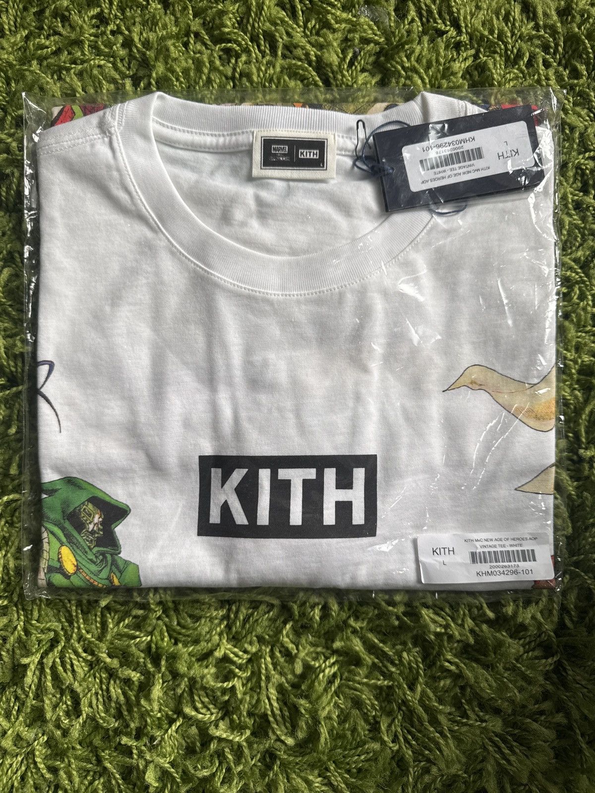 Kith × Marvel Comics Kith Marvel MVC New Age of Heroes Tee Size US L / EU 52-54 / 3 - 2 Thumbnail