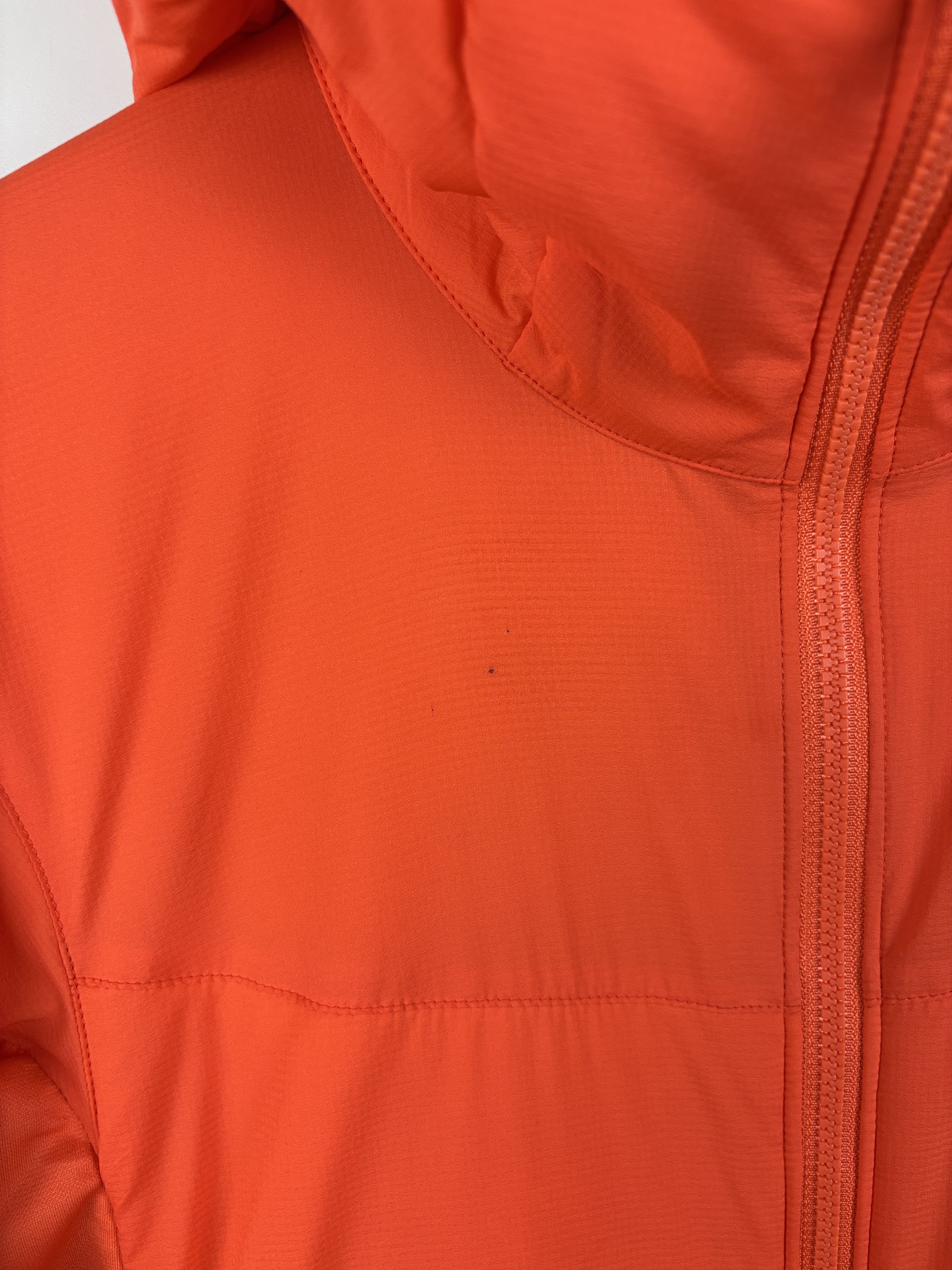 Arc'teryx Womens Arcteryx Atom LT Hooded Jacket Orange Size M Size M / US 6-8 / IT 42-44 - 4 Thumbnail