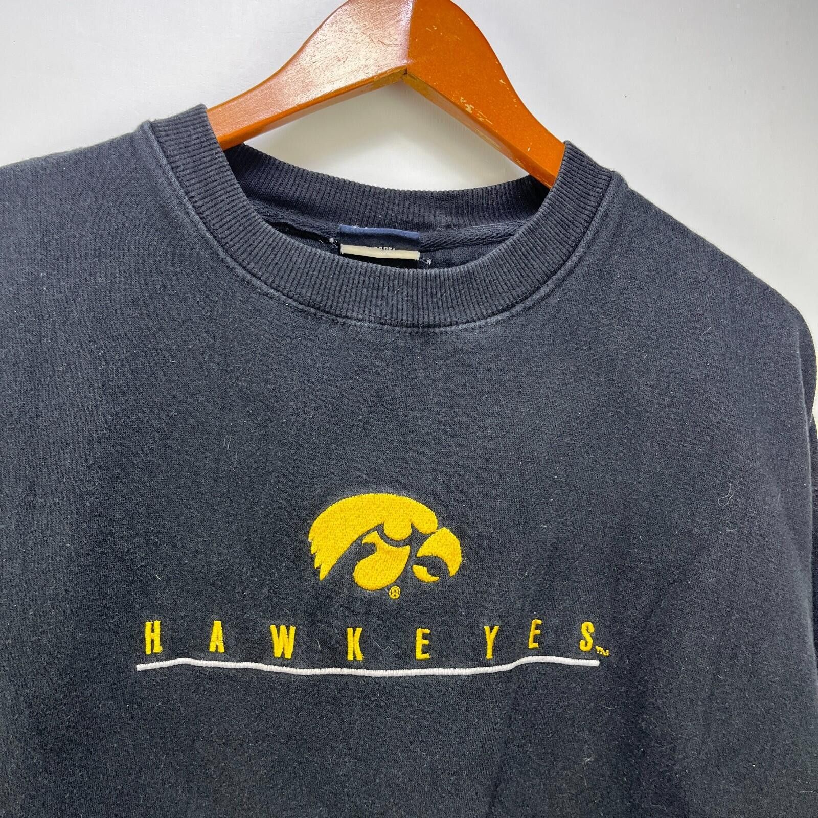 Other Vintage Iowa Hawkeyes Embroidered Faded Black Sweatshirt 2XL Size ONE SIZE - 2 Thumbnail