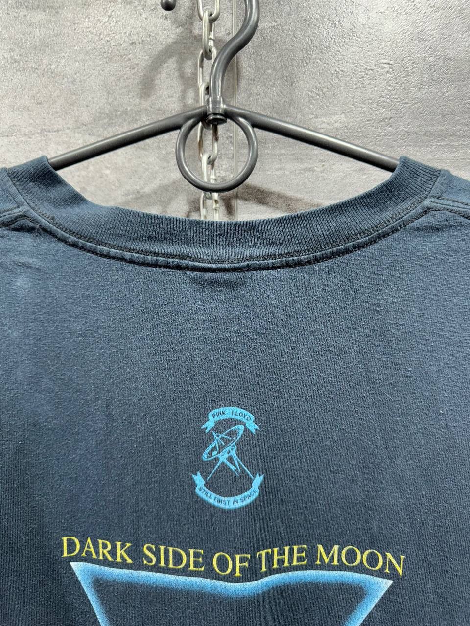 Anvil Vtg 1996 PINK FLOYD DARK SIDE OF THE MOON TEE Shirt Anvil Size US XL / EU 56 / 4 - 10 Thumbnail