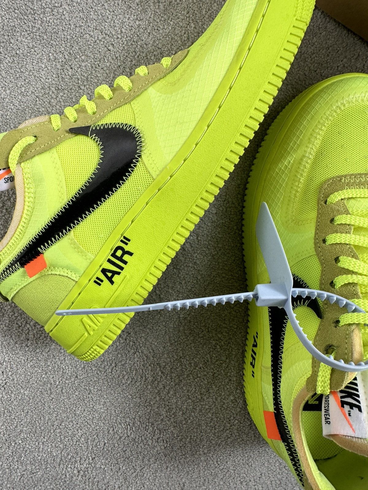 Nike × Off-White Nike Air Force 1 Low Off-White Size US 7.5 / EU 40-41 - 6 Thumbnail