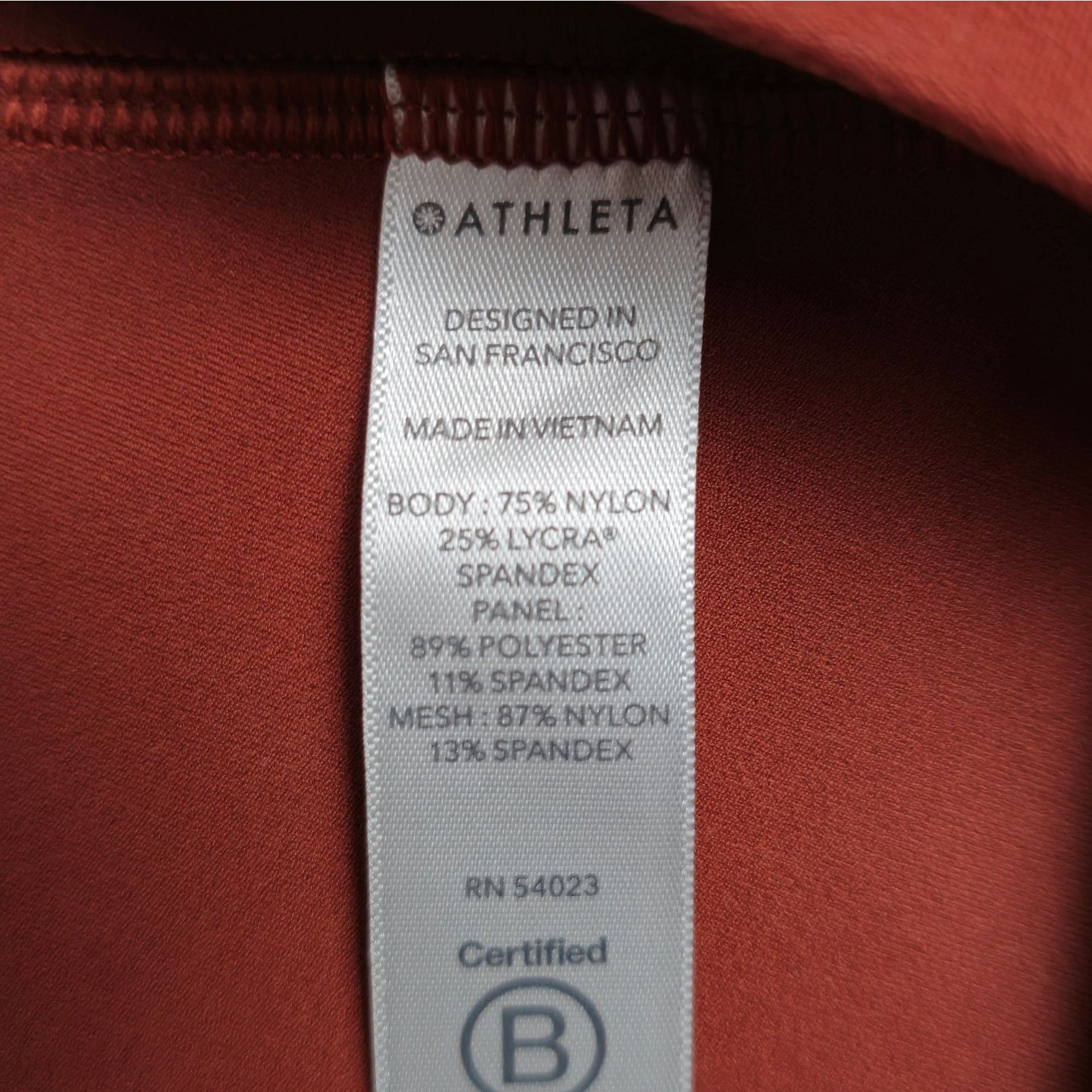 Athleta Athleta Large Salutation 7/8 Tight in Powervita Leggings Size 29" - 9 Thumbnail