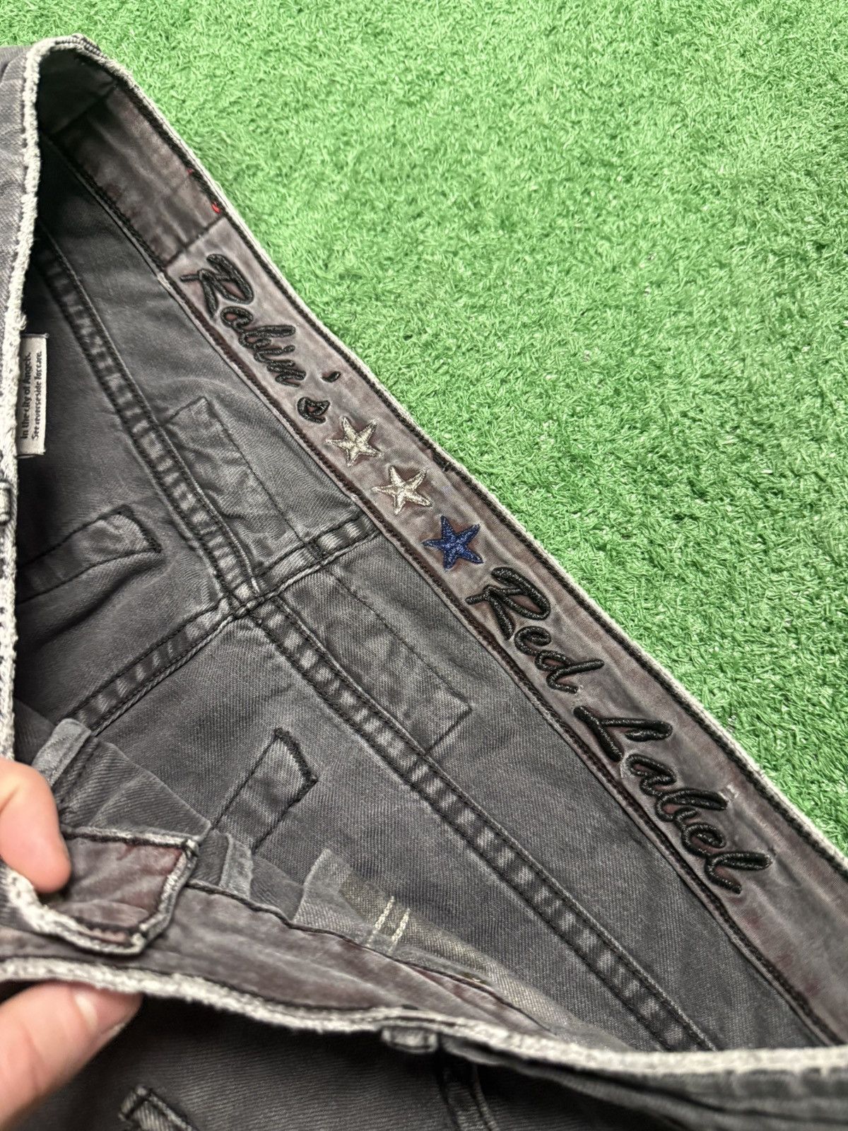 Robins Jeans Robins red label jeans sized 36 Size US 36 / EU 52 - 2 Thumbnail