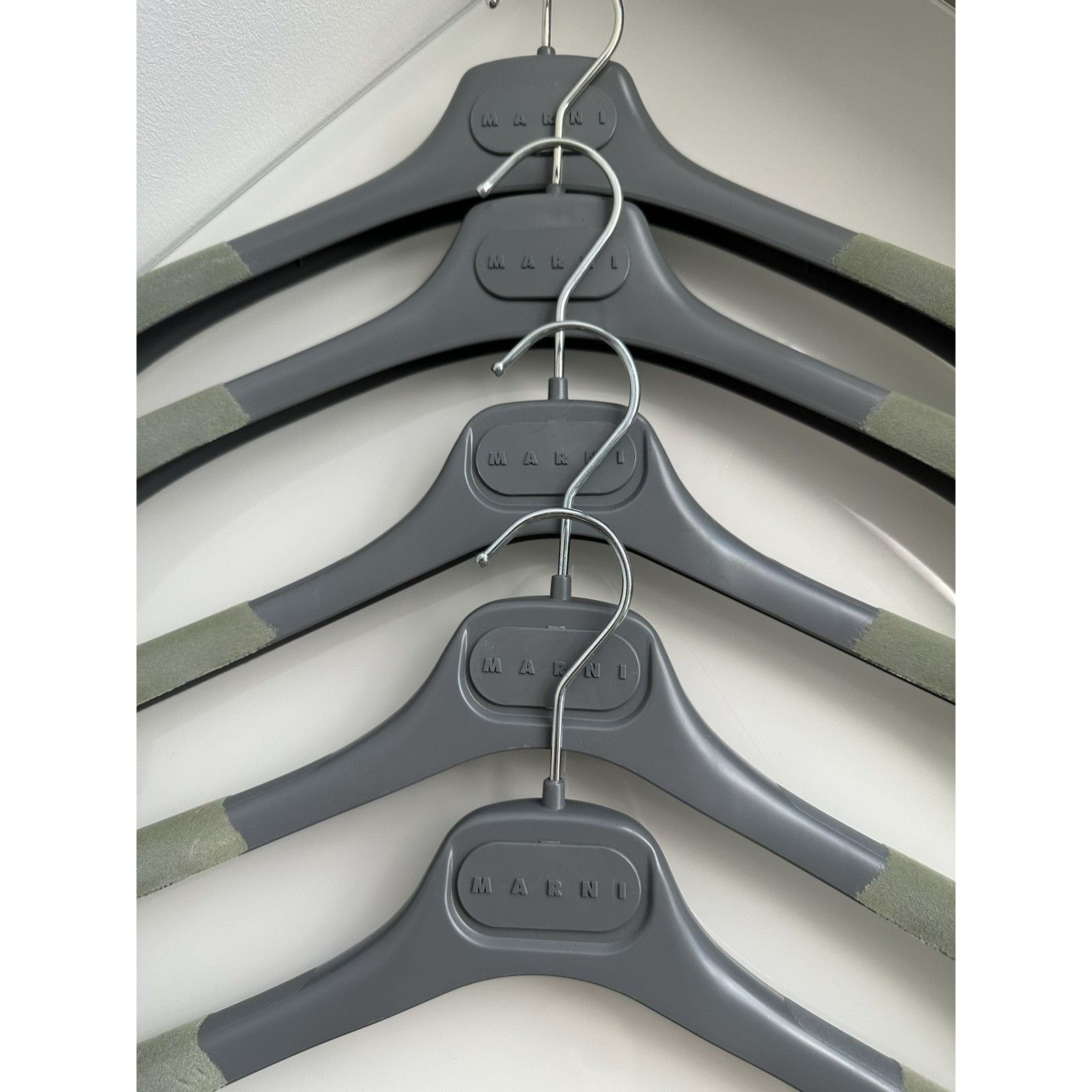 Marni Marni premium made in italy velour grey hangers Size ONE SIZE - 2 Thumbnail