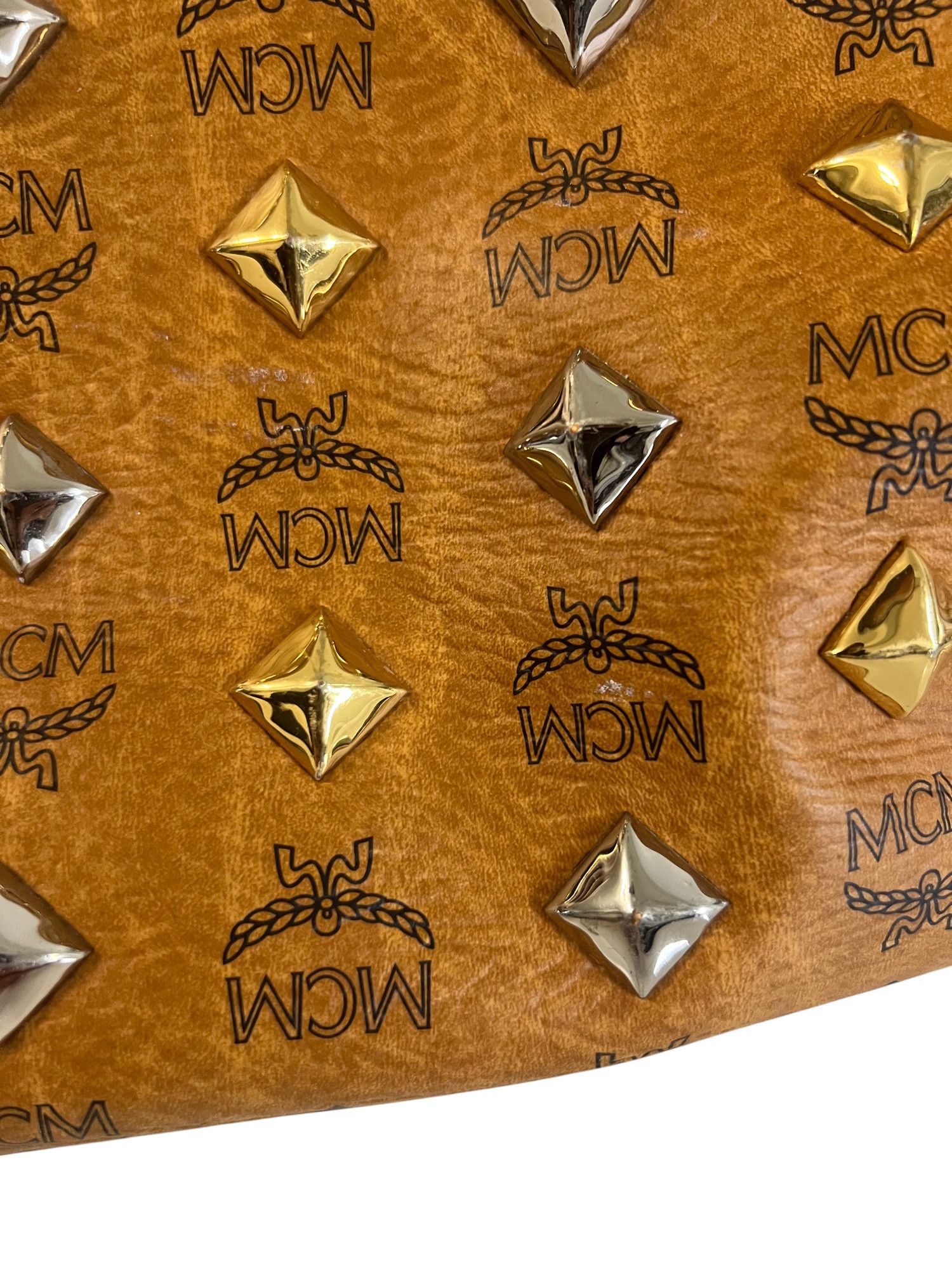 MCM Retro Full Studs Stark Tote Size ONE SIZE - 2 Thumbnail