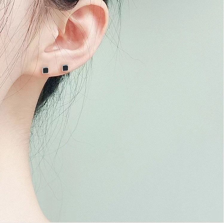 Jewelry Modern Earrings One Pairs Chrome Jewelry Size ONE SIZE - 2 Thumbnail