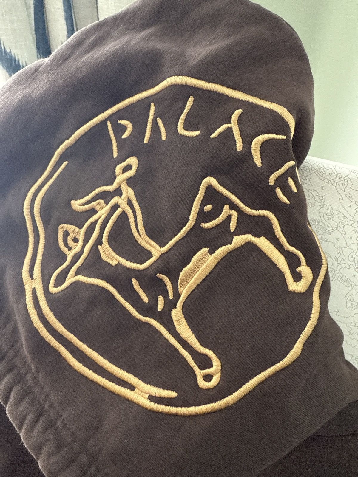 Palace Palace Tri-Archaelogy Hood SS21 in Brown size M Size US M / EU 48-50 / 2 - 2 Thumbnail