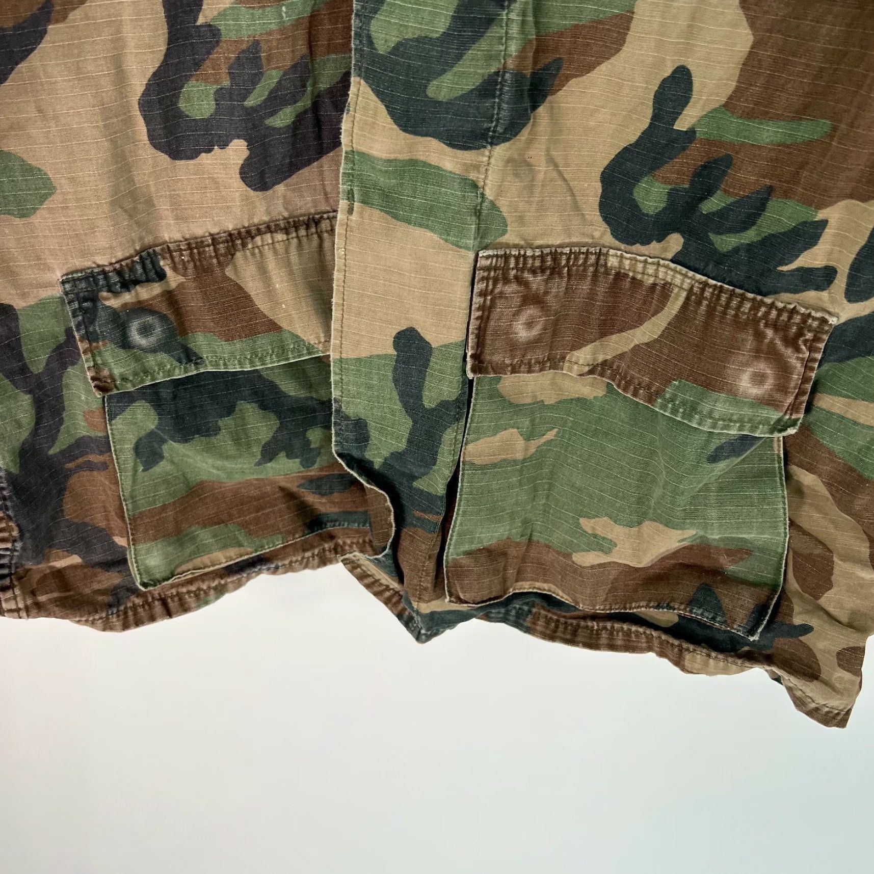 Vintage Vintage Military Jacket Men Large Camouflage Long Sleeves Pockets Cotton Blend Army Style Size US L / EU 52-54 / 3 - 7 Thumbnail