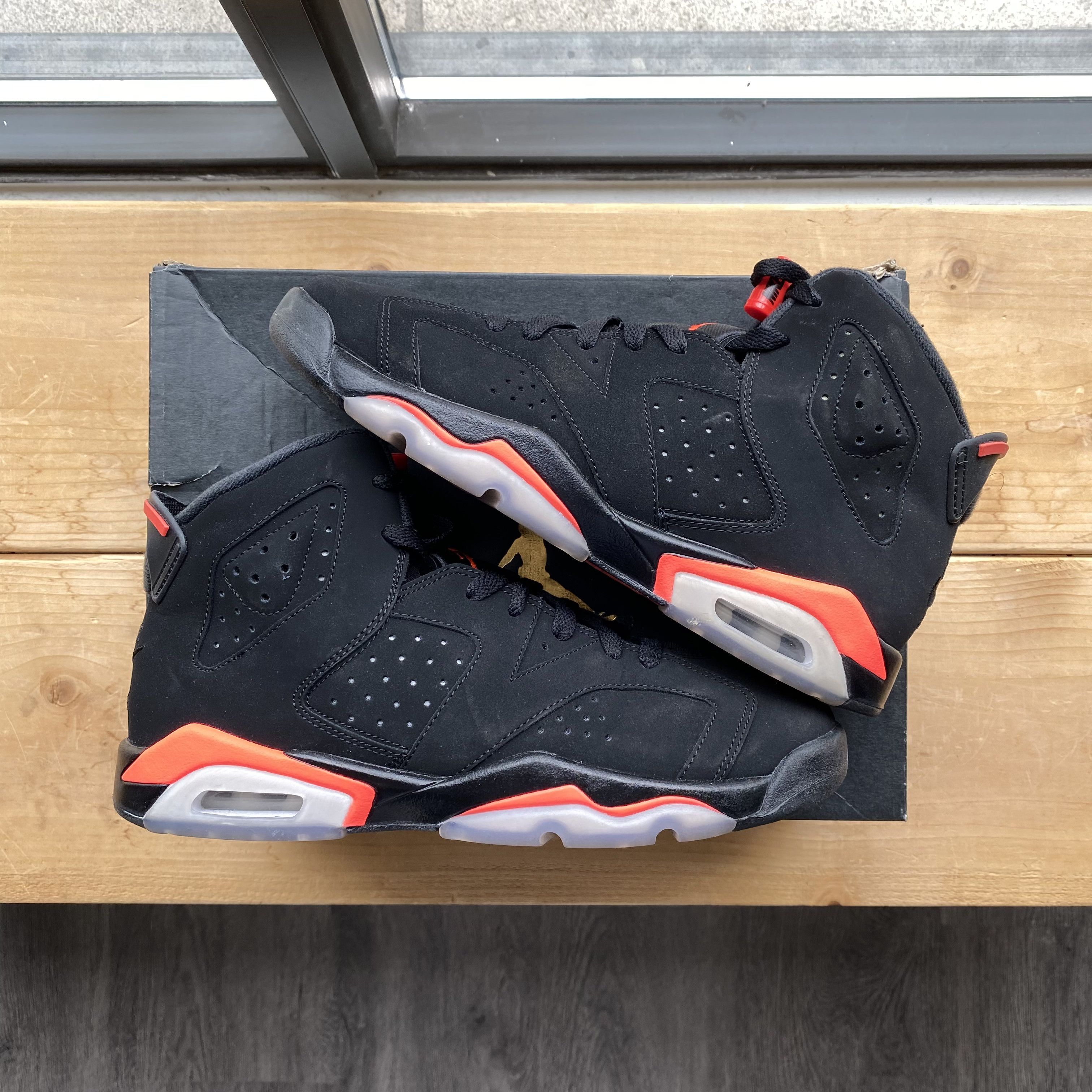 Jordan Brand Jordan 6 Retro Black Size US 7 / EU 40 - 5 Thumbnail