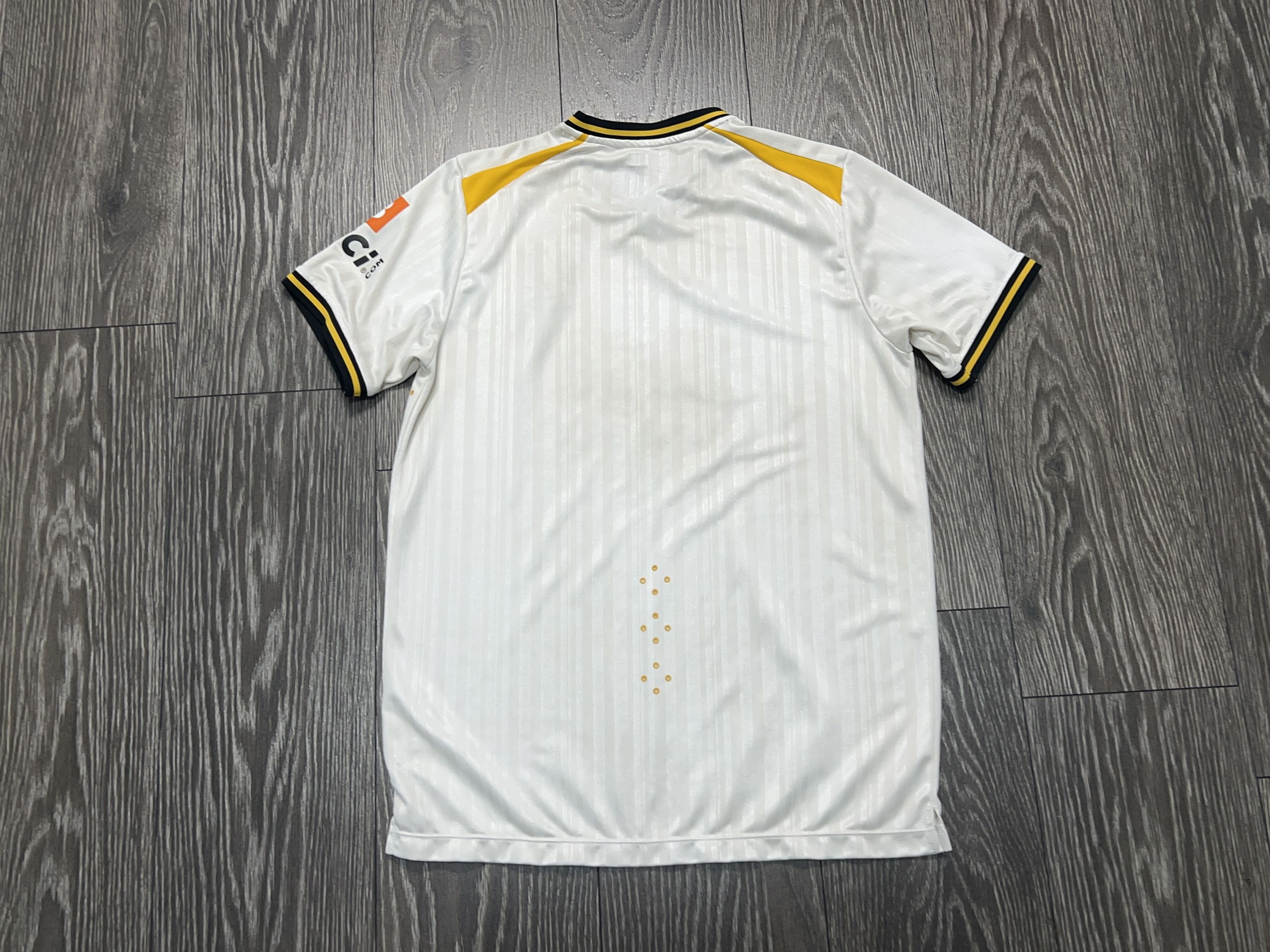 Castore Castore Wolverhampton Wanderers Football Soccer Shirt Jersey Size US M / EU 48-50 / 2 - 10 Thumbnail