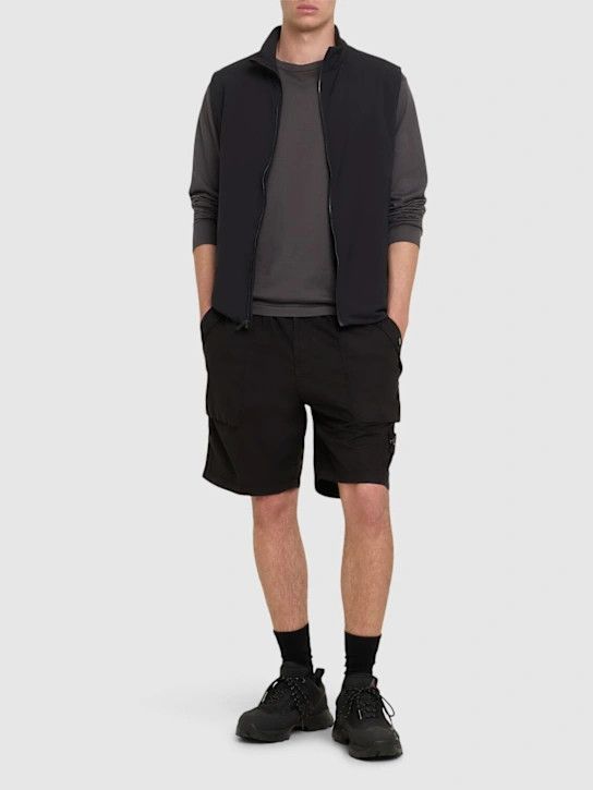 Stone Island o1lsvrm0425 Cotton Blend Logo Patch Shorts in Black Size US 32 / EU 48 - 3 Thumbnail