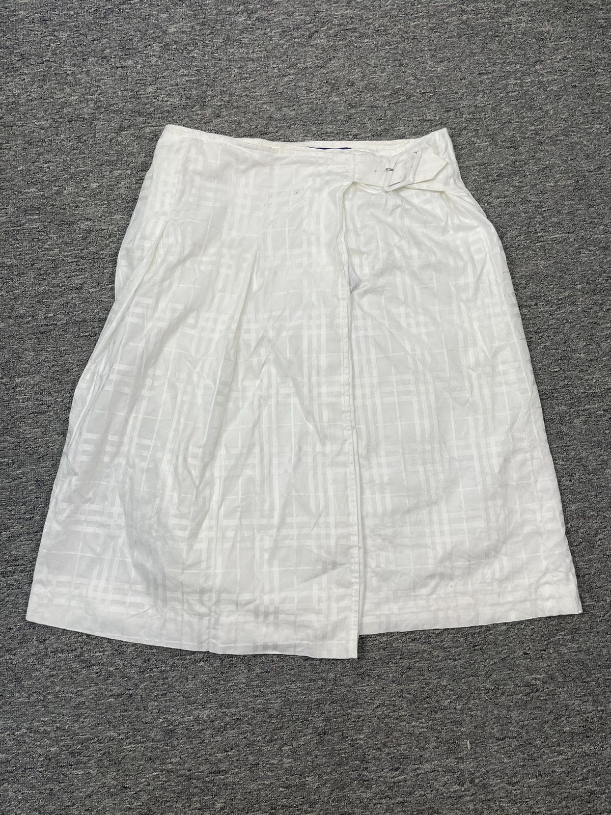 Burberry × Vintage Vintage burberry skirt nova check plaid women size 38 Size 27" / US 4 / IT 40 - 2 Thumbnail