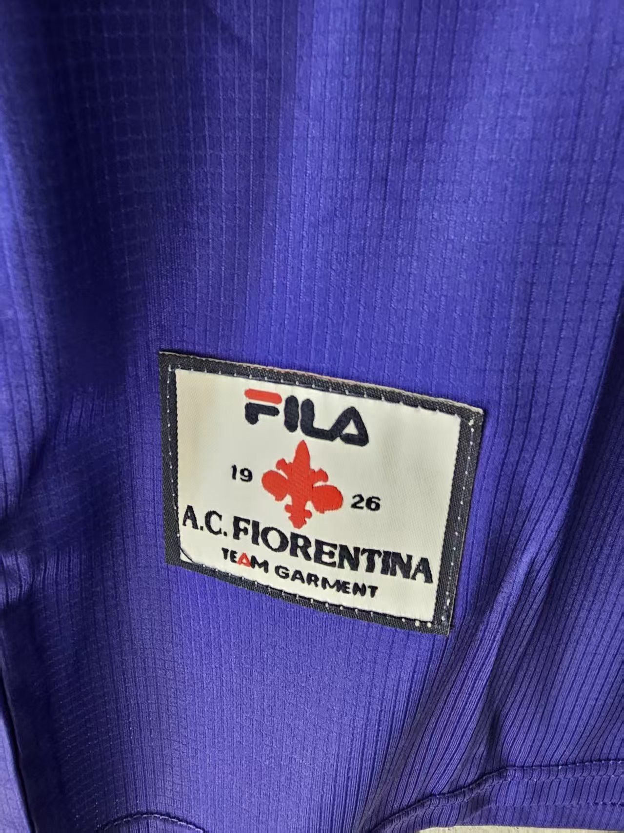 Other ACF Fiorentina #9 BATISTUTA Jersey Size US S / EU 44-46 / 1 - 5 Thumbnail