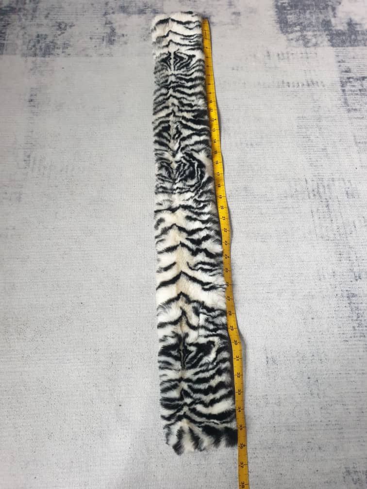 Japanese Brand Unnamed Zebra design Made in France neck warmer Size ONE SIZE - 4 Thumbnail
