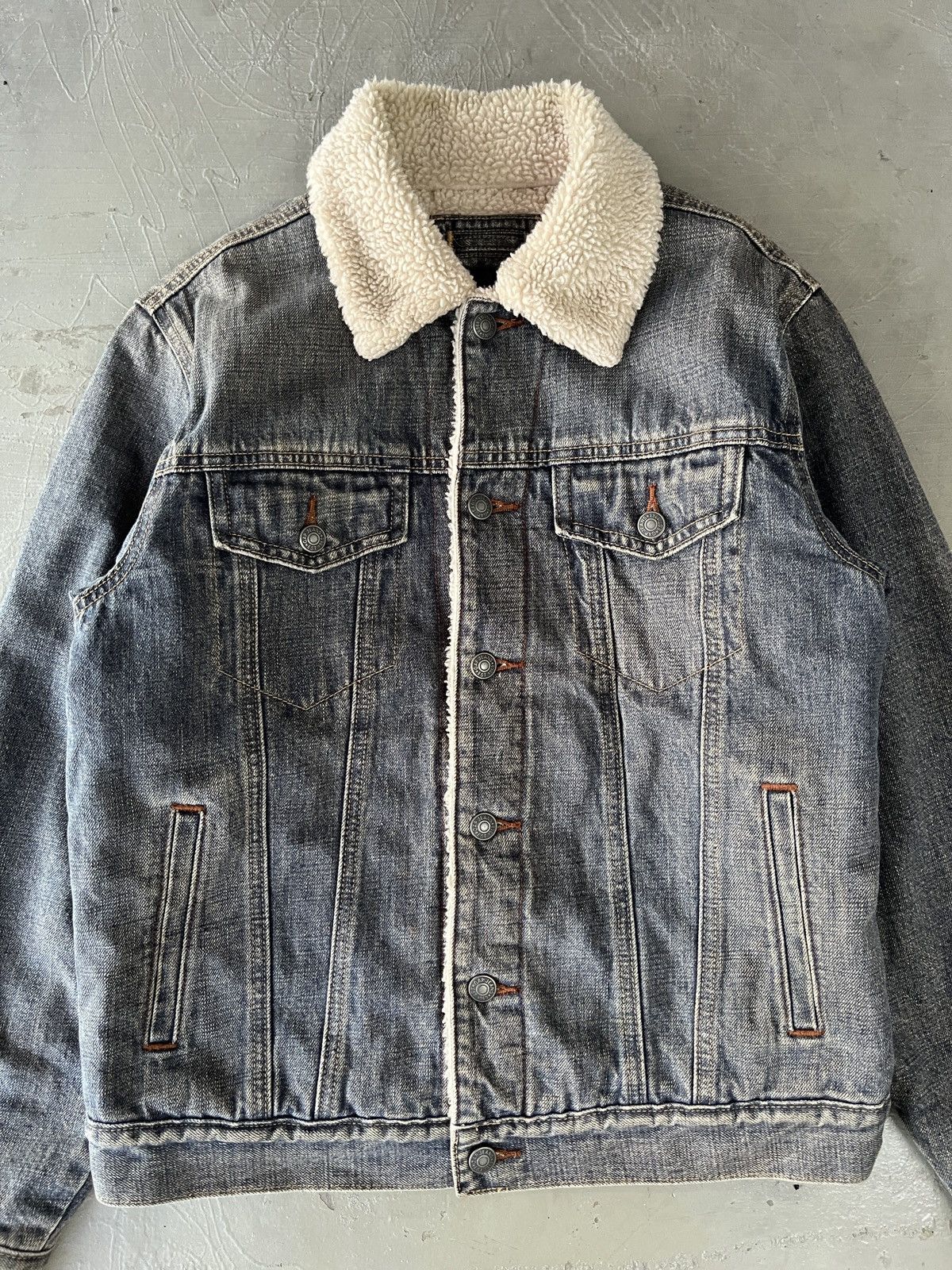 Gap Vintage Gap Shearling Sherpa Denim Trucker Jacket Size US S / EU 44-46 / 1 - 3 Thumbnail