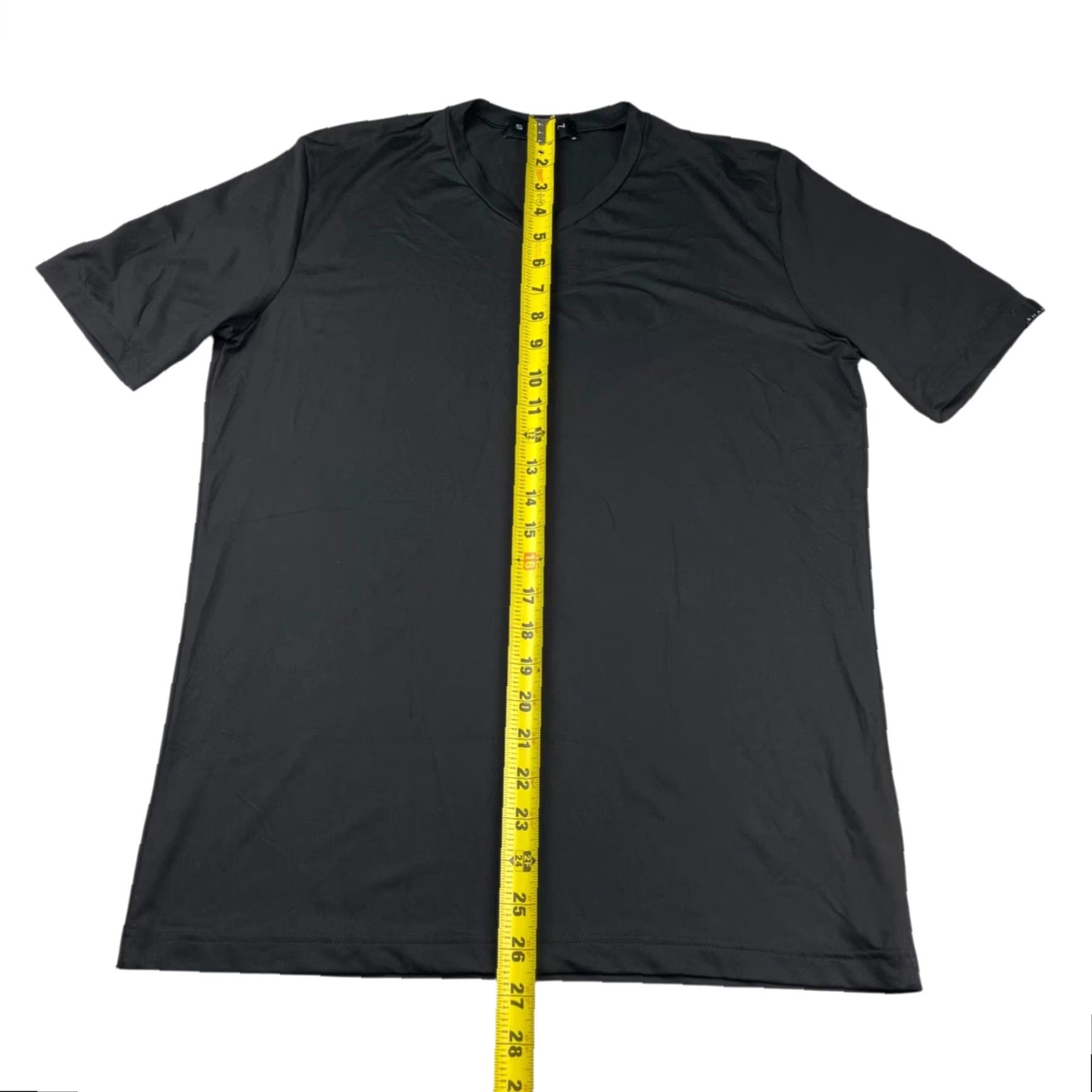 Vintage Shan Men's Performance T-Shirt Black V-Neck Short Sleeve Medium Activewear Pullover Canada Shirts Mens Size US M / EU 48-50 / 2 - 6 Thumbnail
