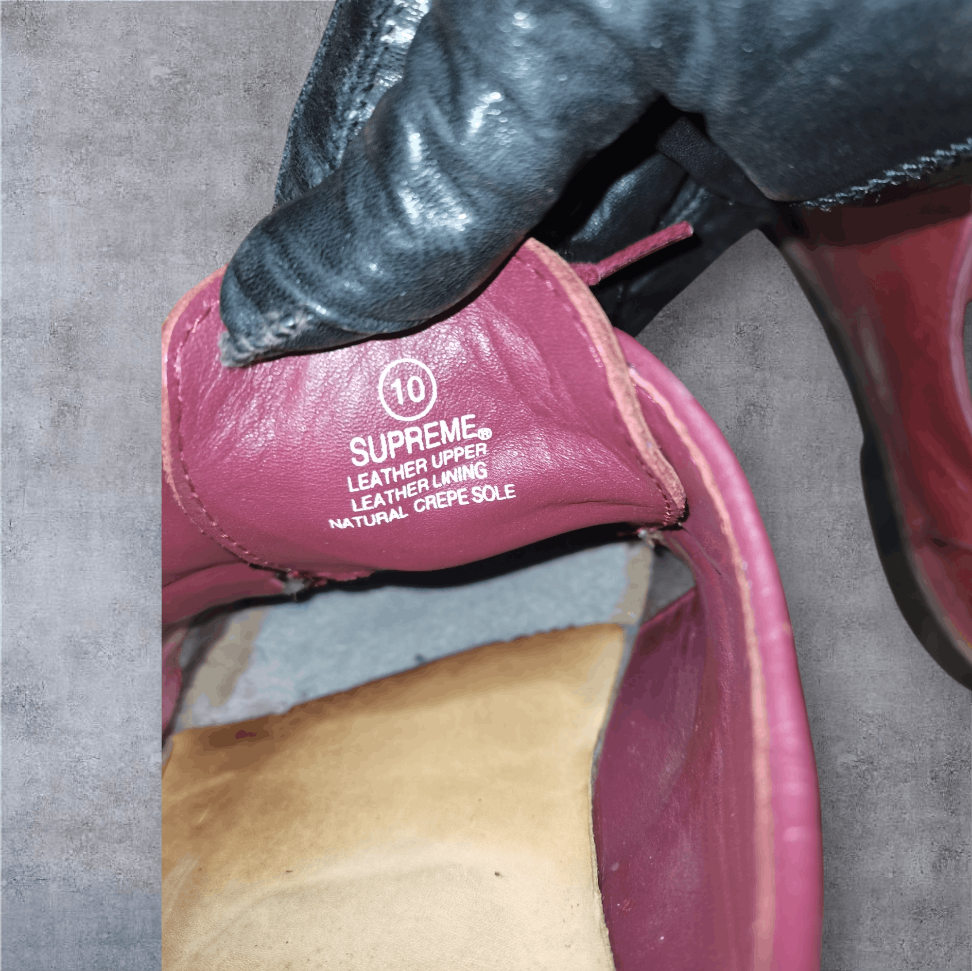 Clarks × Supreme Supreme Desert Mali Low x clarks burgundy rare colorway Size US 10 / EU 43 - 5 Thumbnail