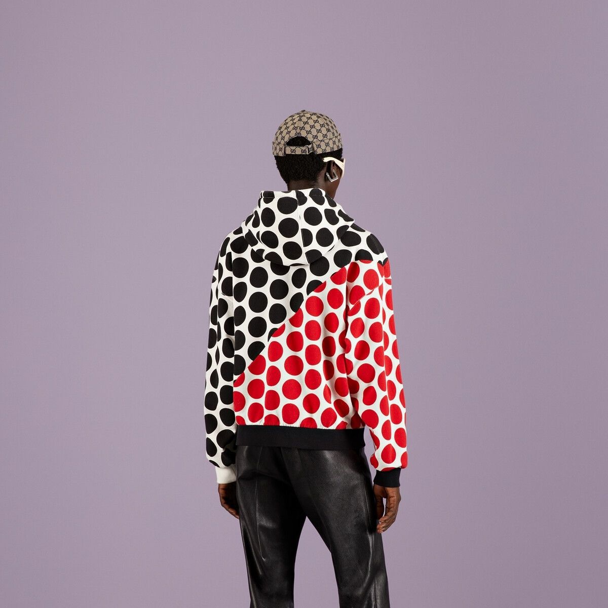 Gucci o1w1db10725 Polka Dot Cotton Sweatshirt Hoodie With Patch Size US L / EU 52-54 / 3 - 6 Thumbnail